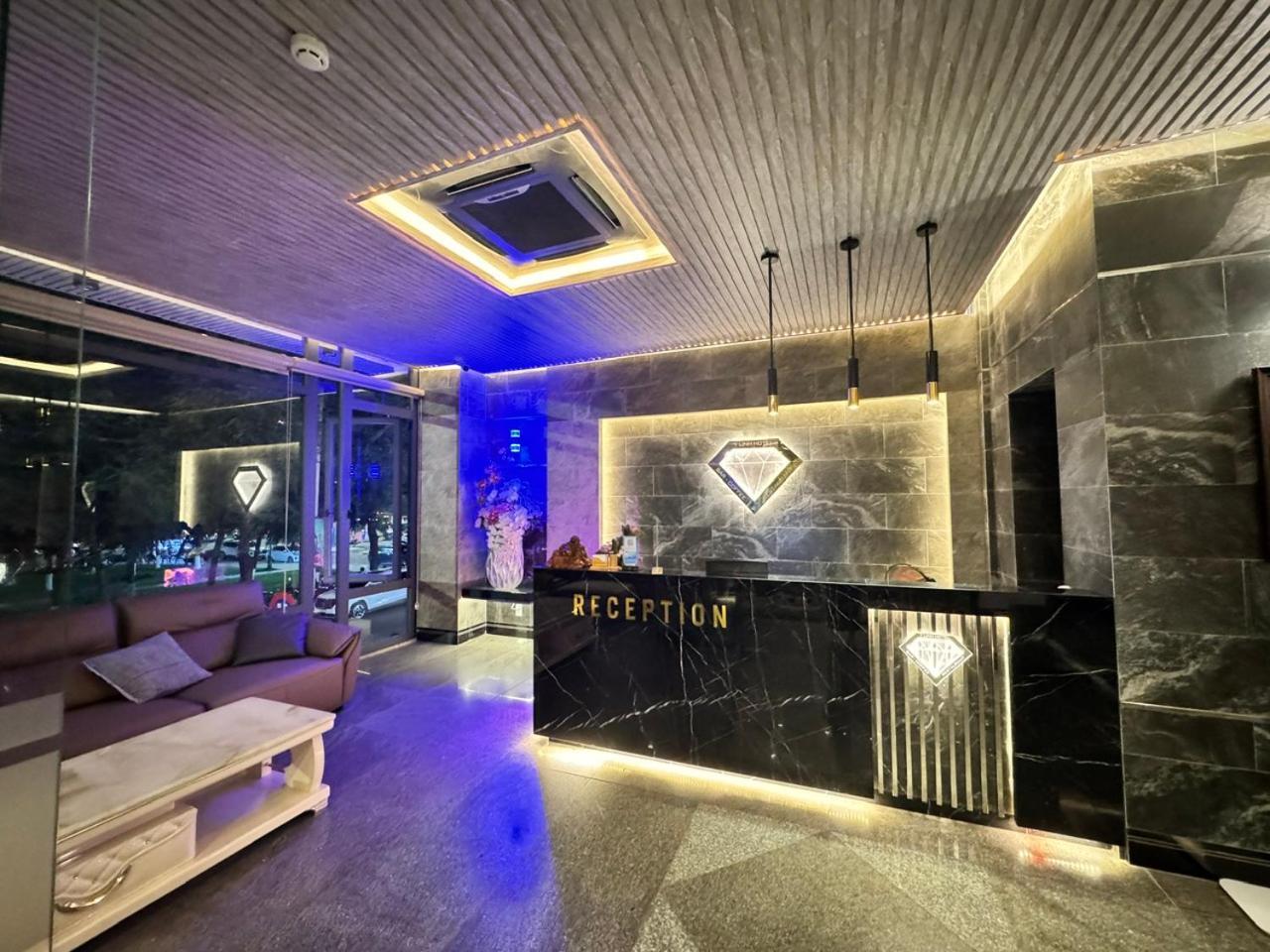 Hotel Y Linh 2*