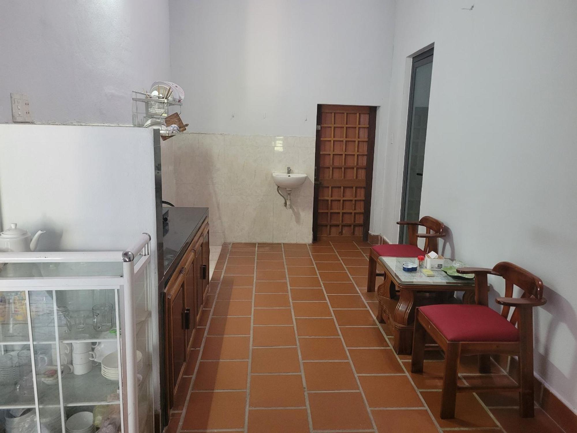 Plum Tree Homestay *