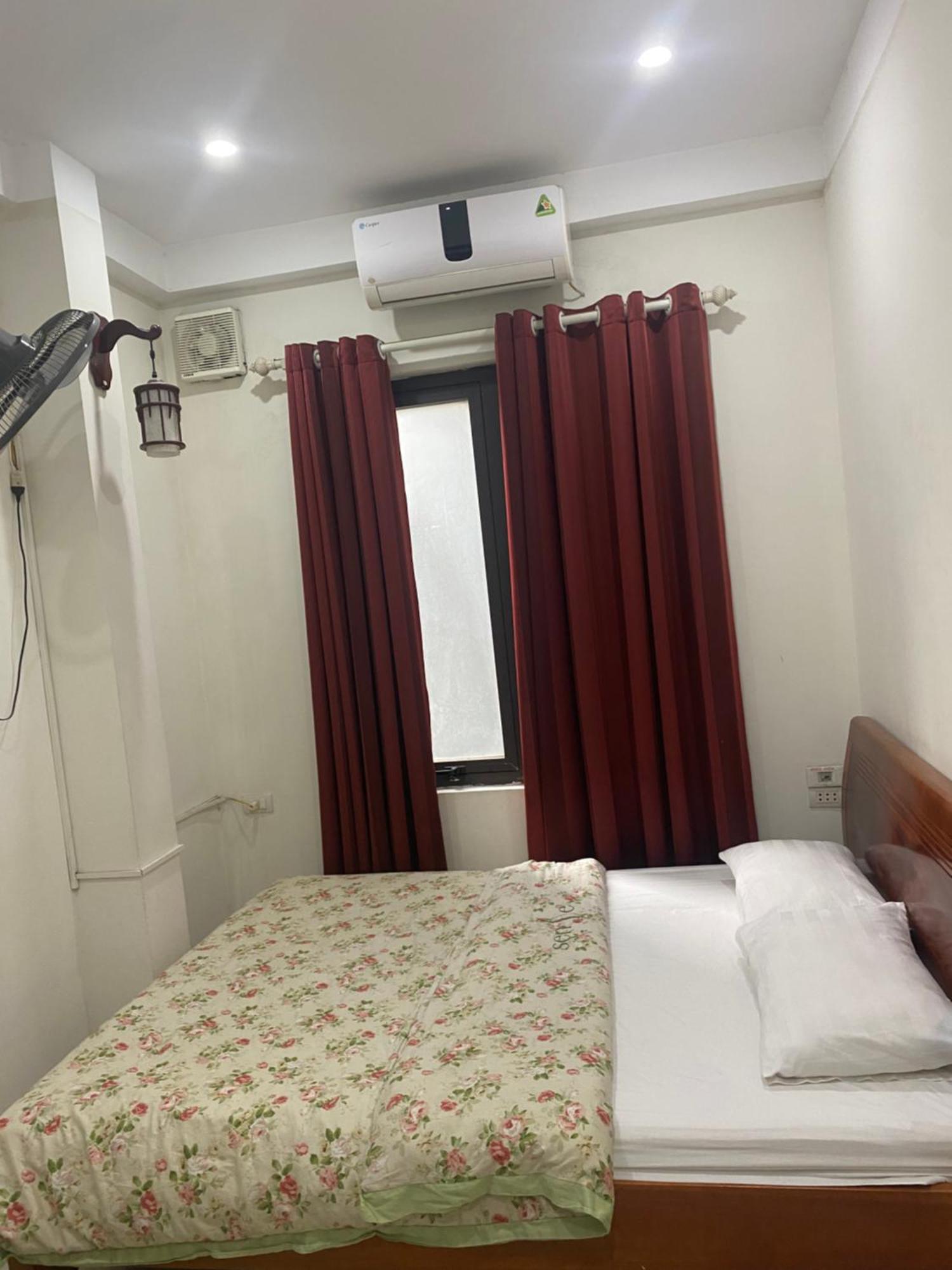Bed & Breakfast Nam Cuong - Phong Don Co Cua So Thoang Mat Khep Kin - Thang