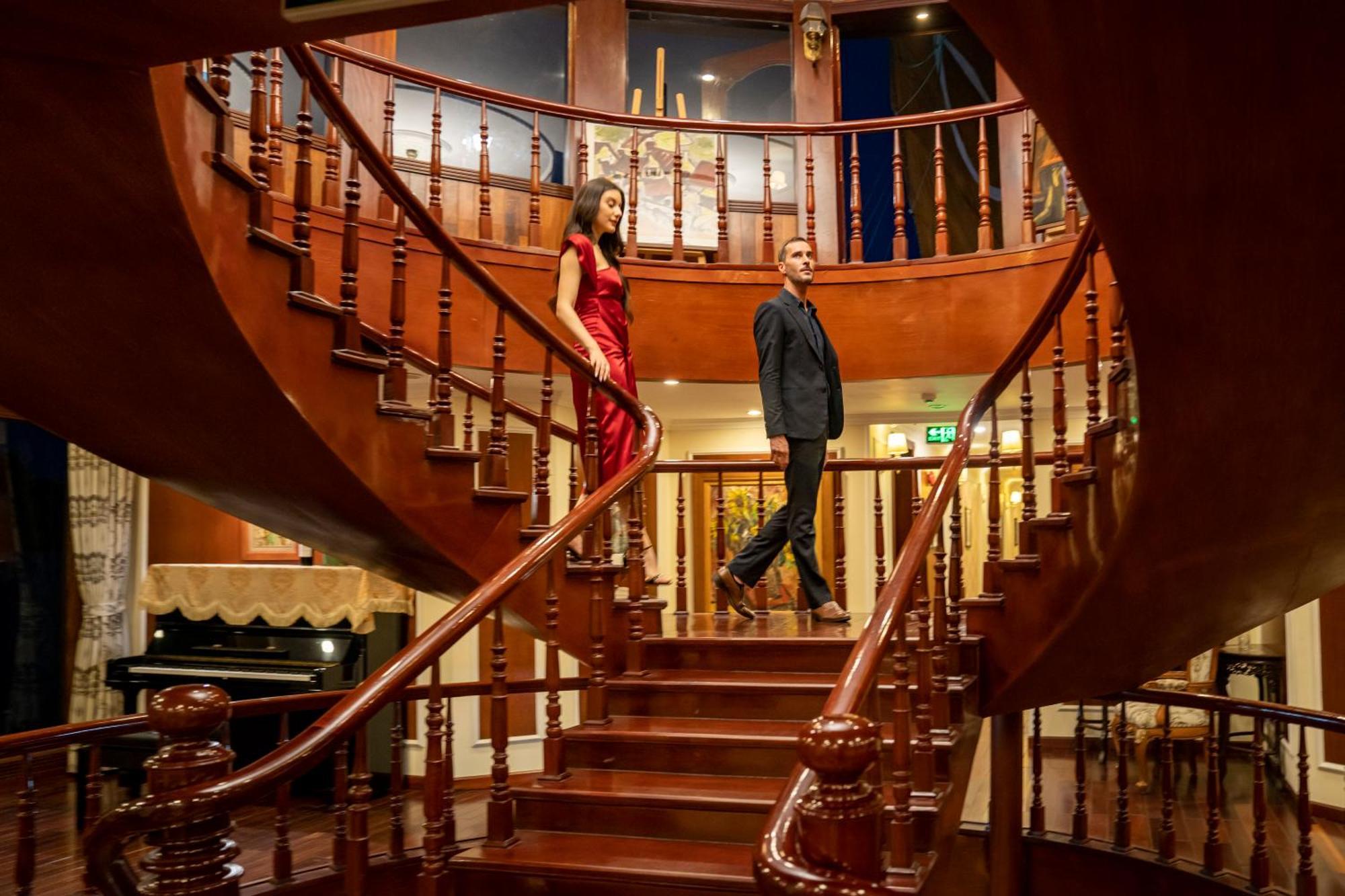 Emperor Cruises Legacy 5*