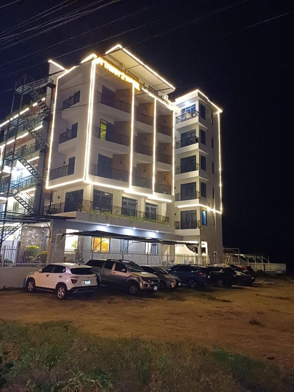 Hotel Khach San An Thinh 2 3*