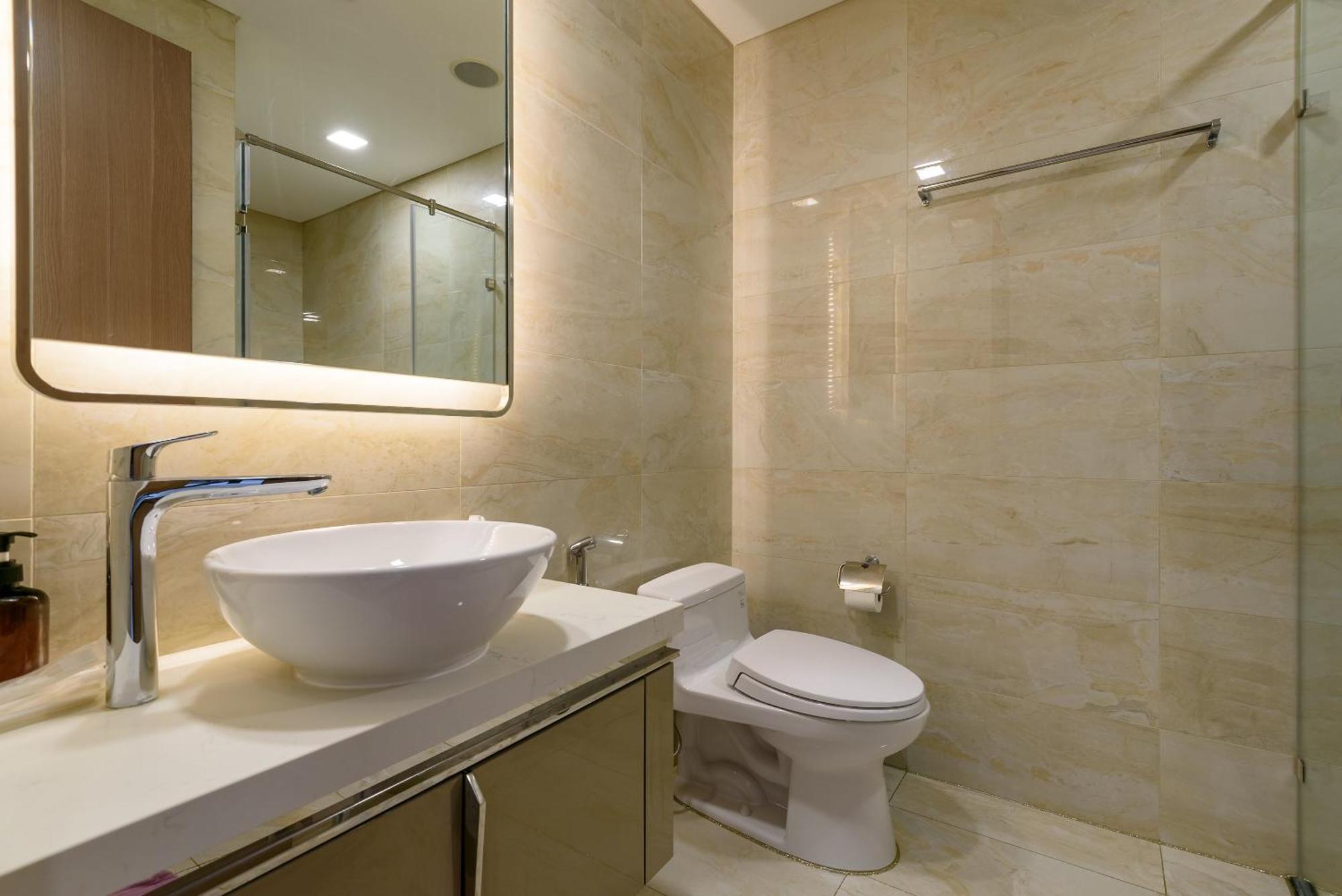 Vinhomes Park Apartment- Landmark Luxury * Ho Chi Minh City