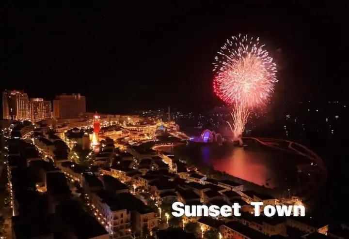 Apartment Sunsand - Hillside Apartment, Sunset Town, *