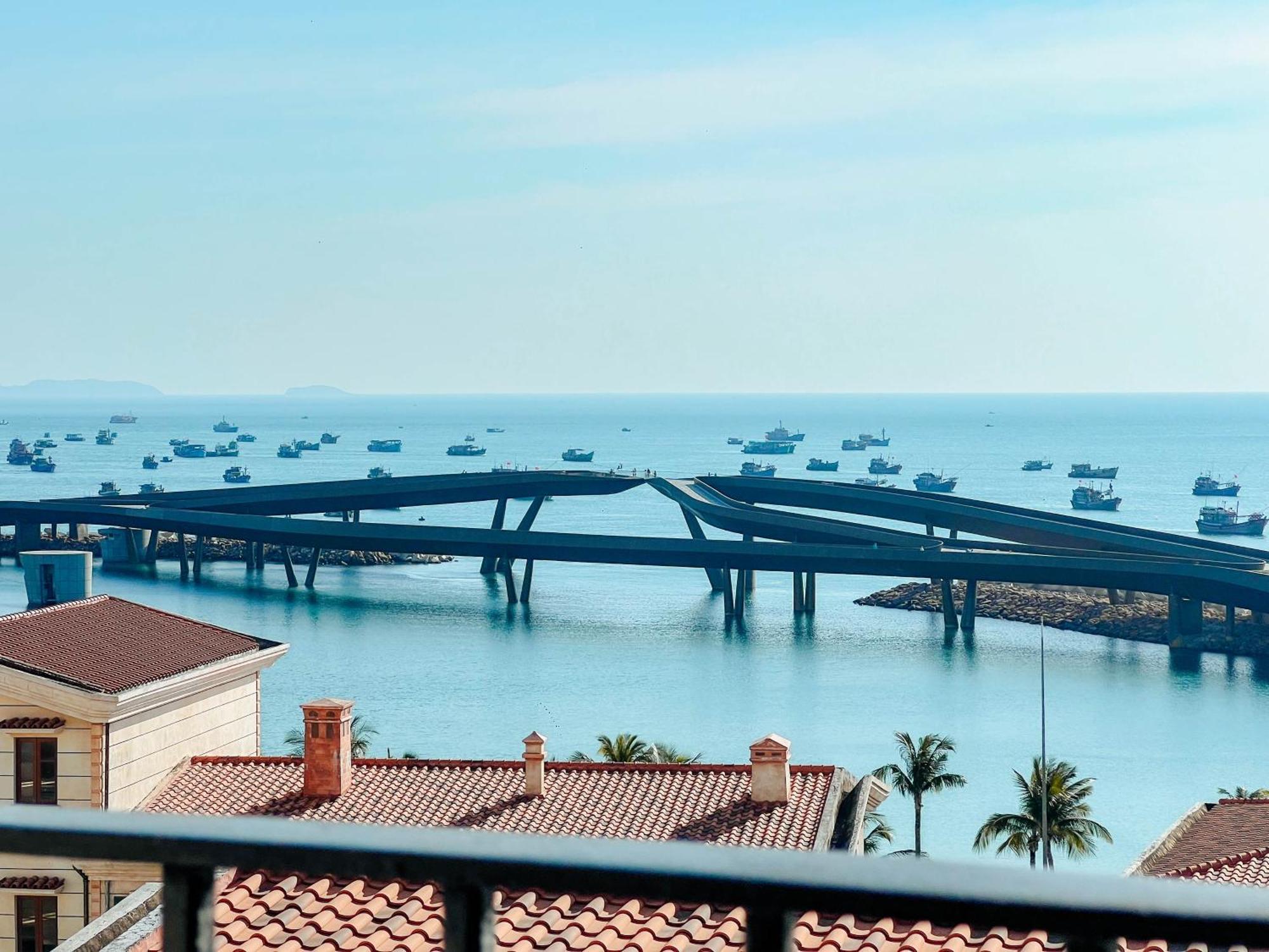 Sea Sunset - Welcome To A Mixing World Of Friends Hotel 3*