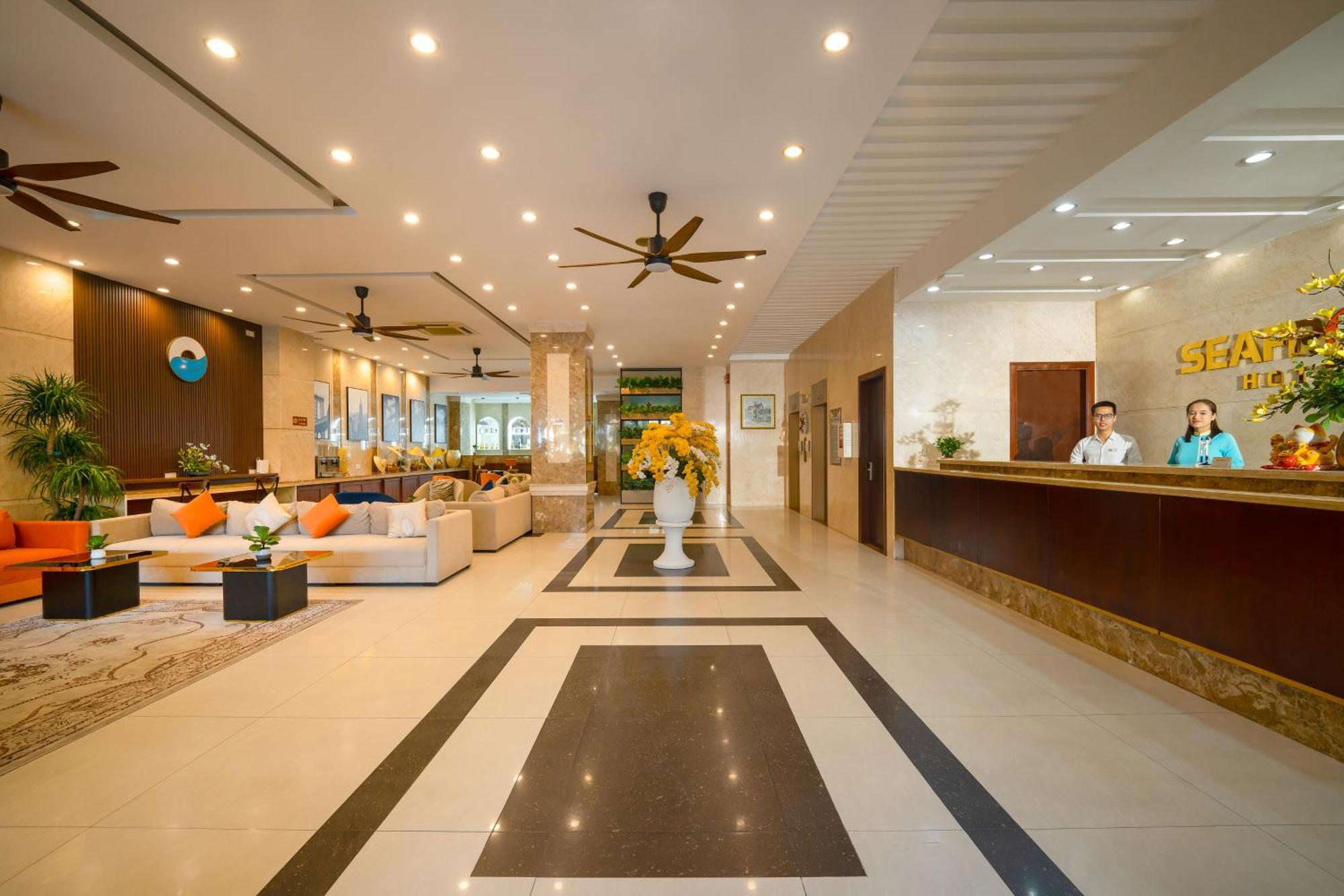 Hotel Seafront Da Nang