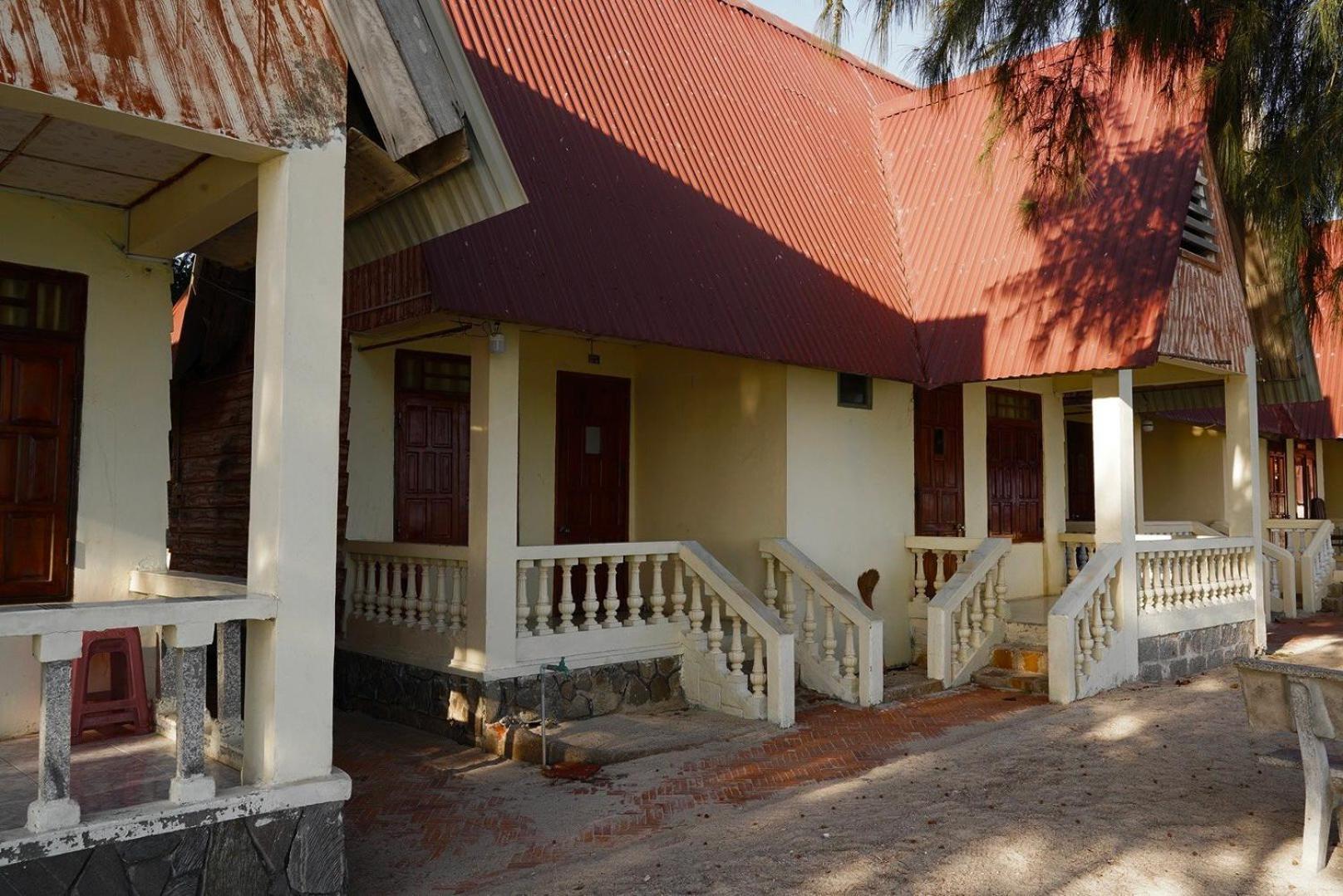 Khach San Ca Na Hotel