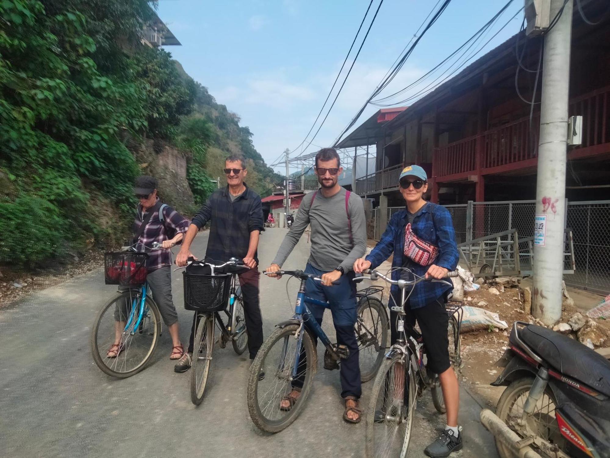Lodge Tran Xuan Ba Be