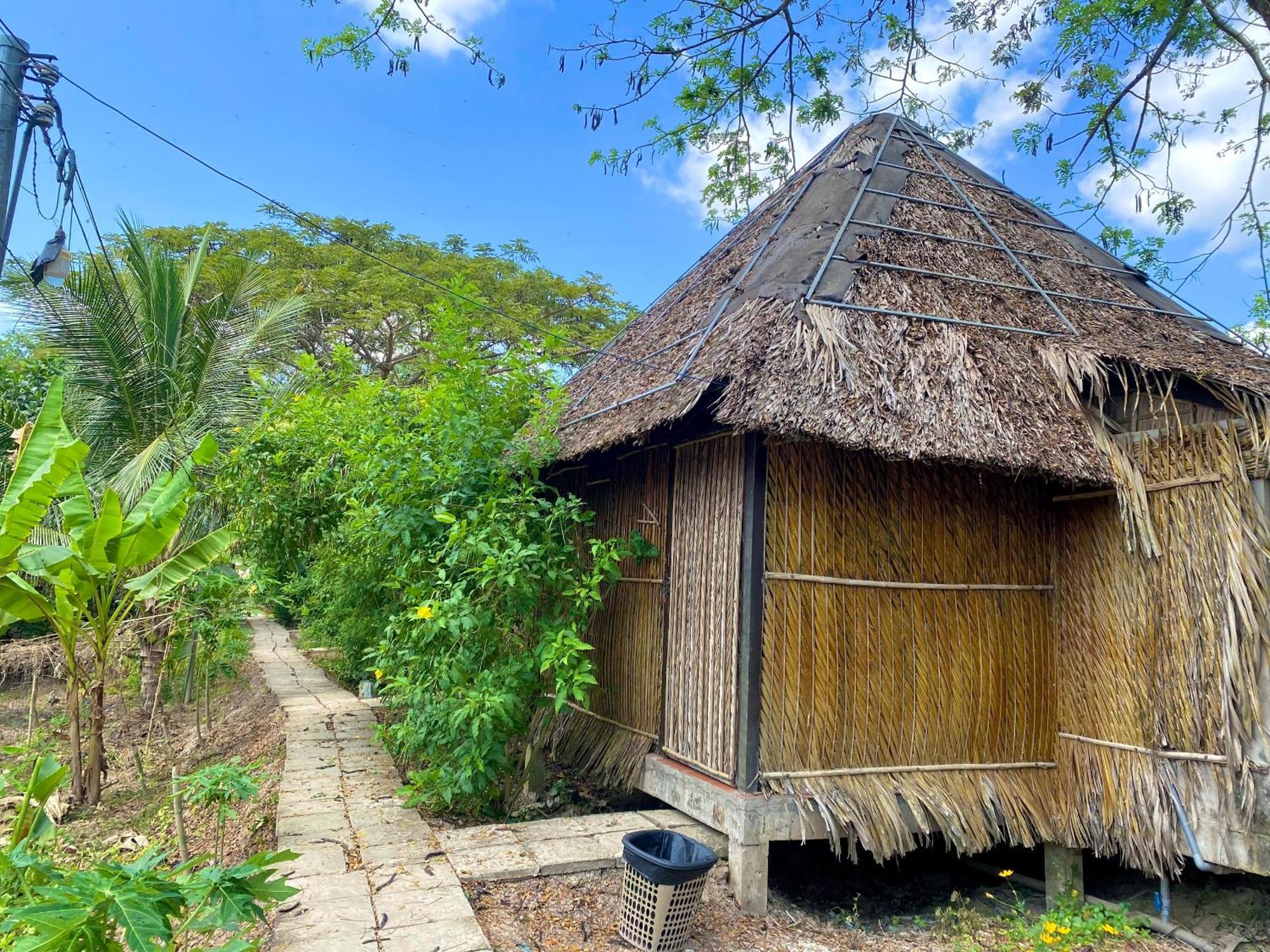 Hometravel Mekong Tho Resort