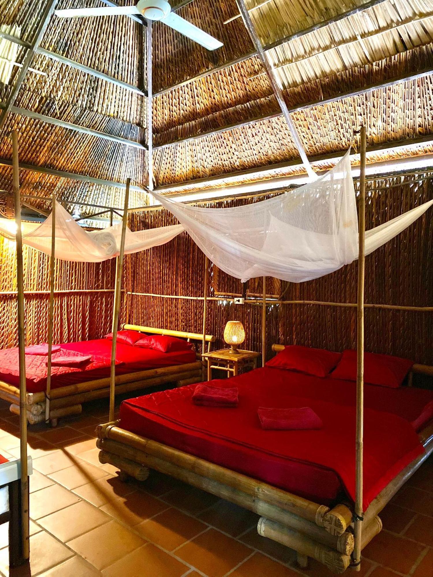 Hometravel Mekong Tho