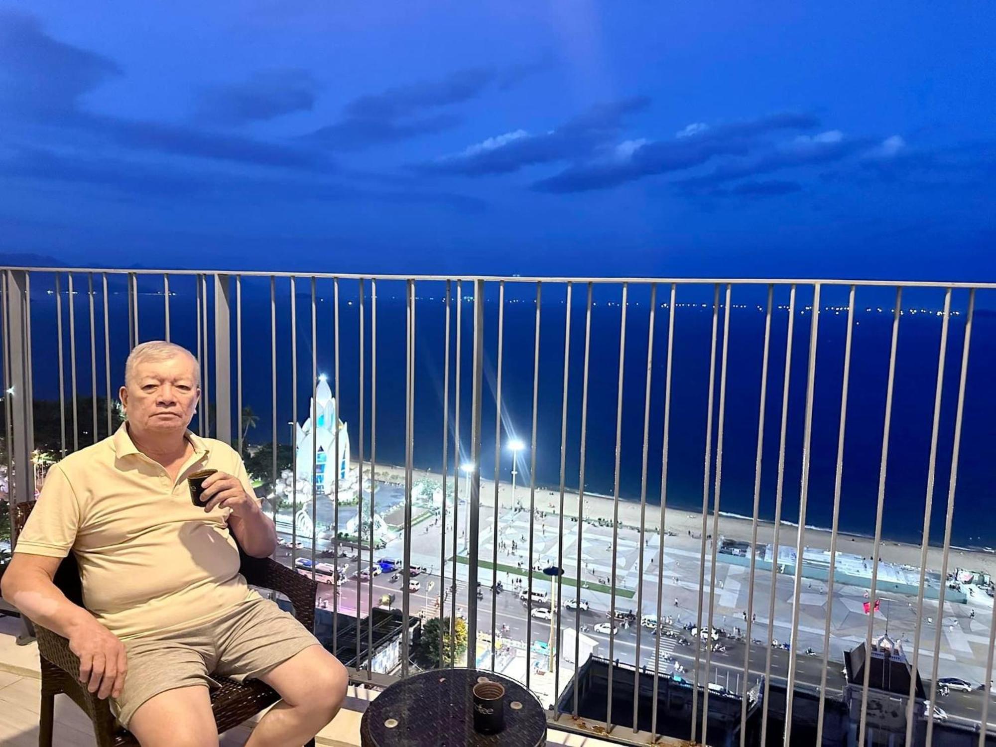 Panorama Luxury Front *