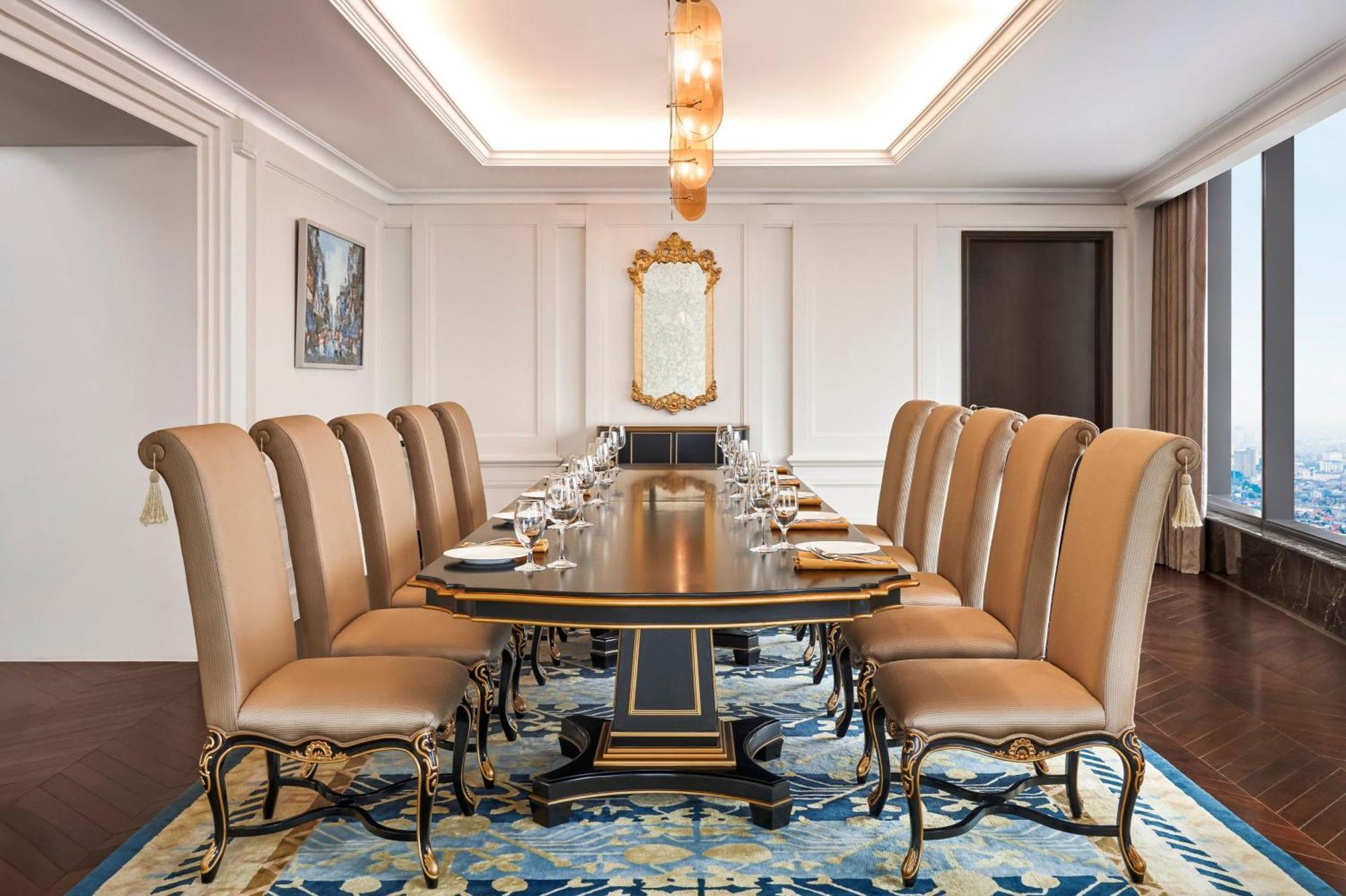 Sheraton Phong