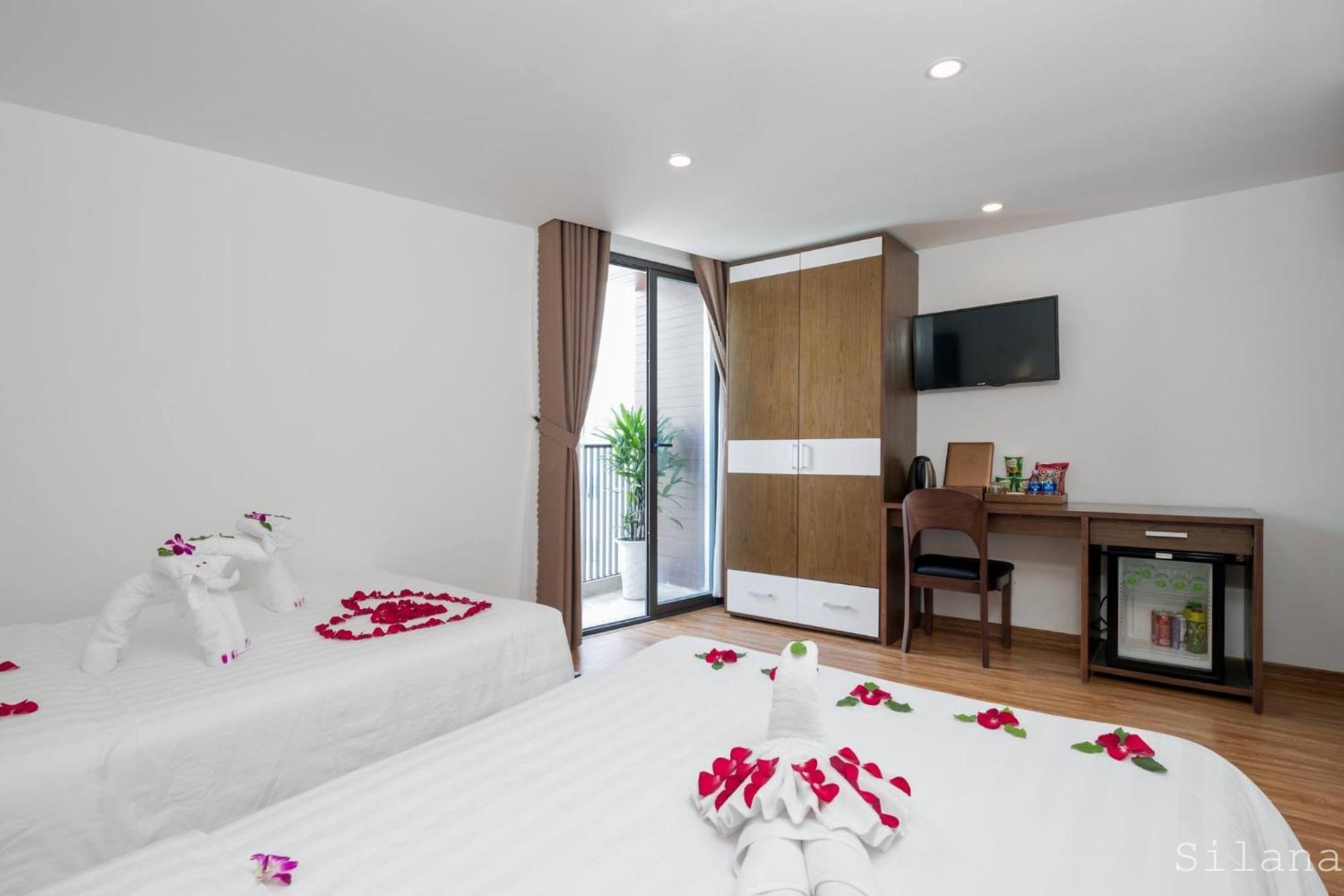 Hotel Silana Beachfront & 2*