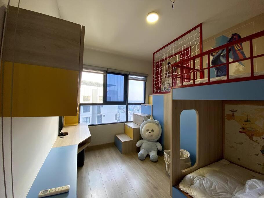 Apartment Luxury Duplex Near Airport *