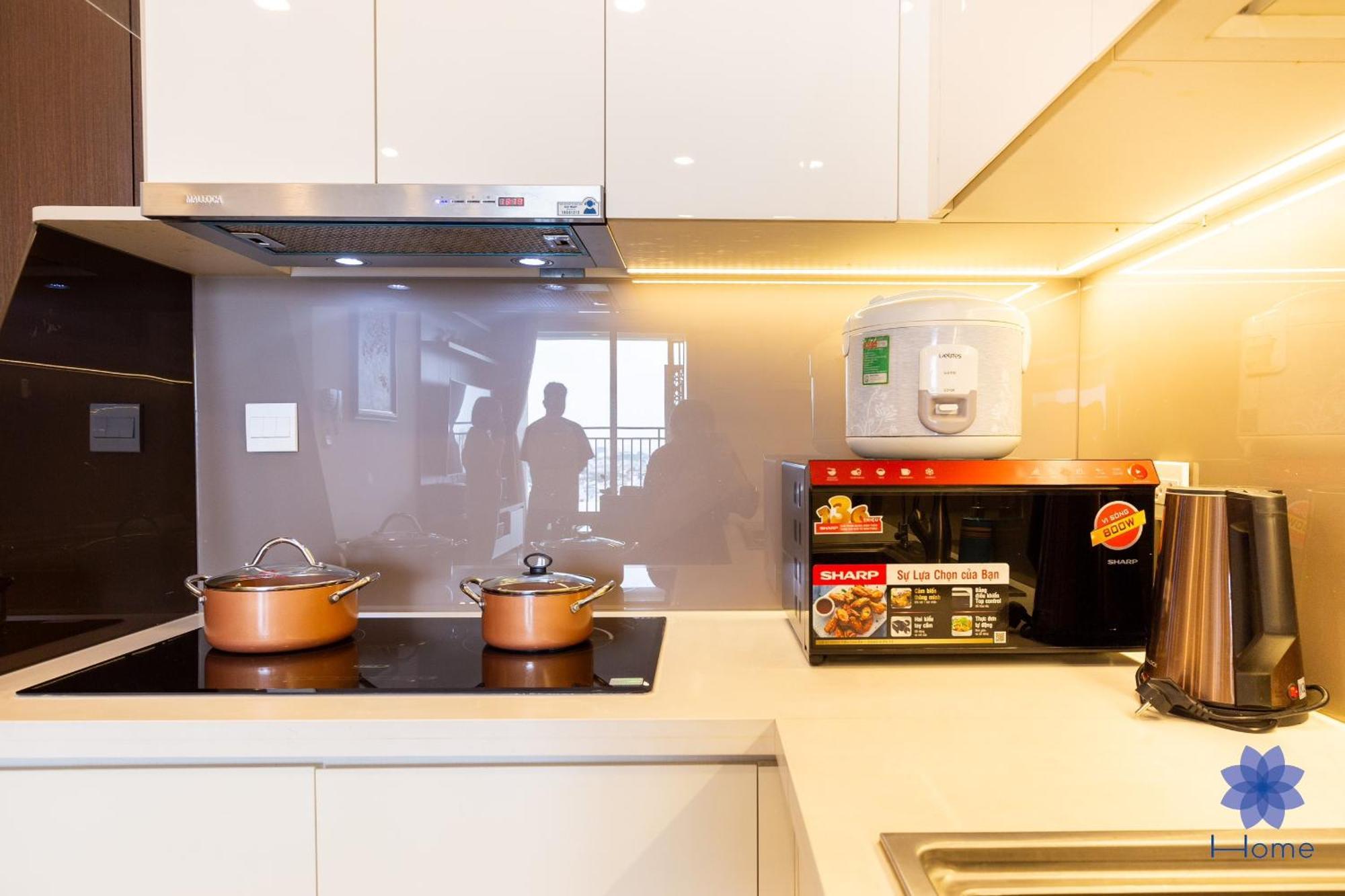 Home, Cosy&luxury - 5mins To Airport, Free Pool&gym, Airport Pick Up Service * Ho-Chi-Minh-Stadt