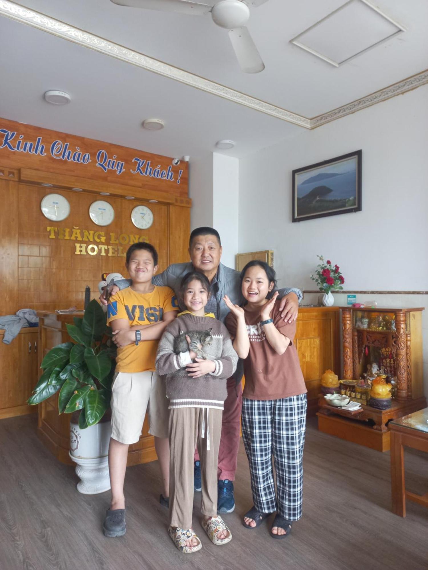 Thang Long Hotel 2*