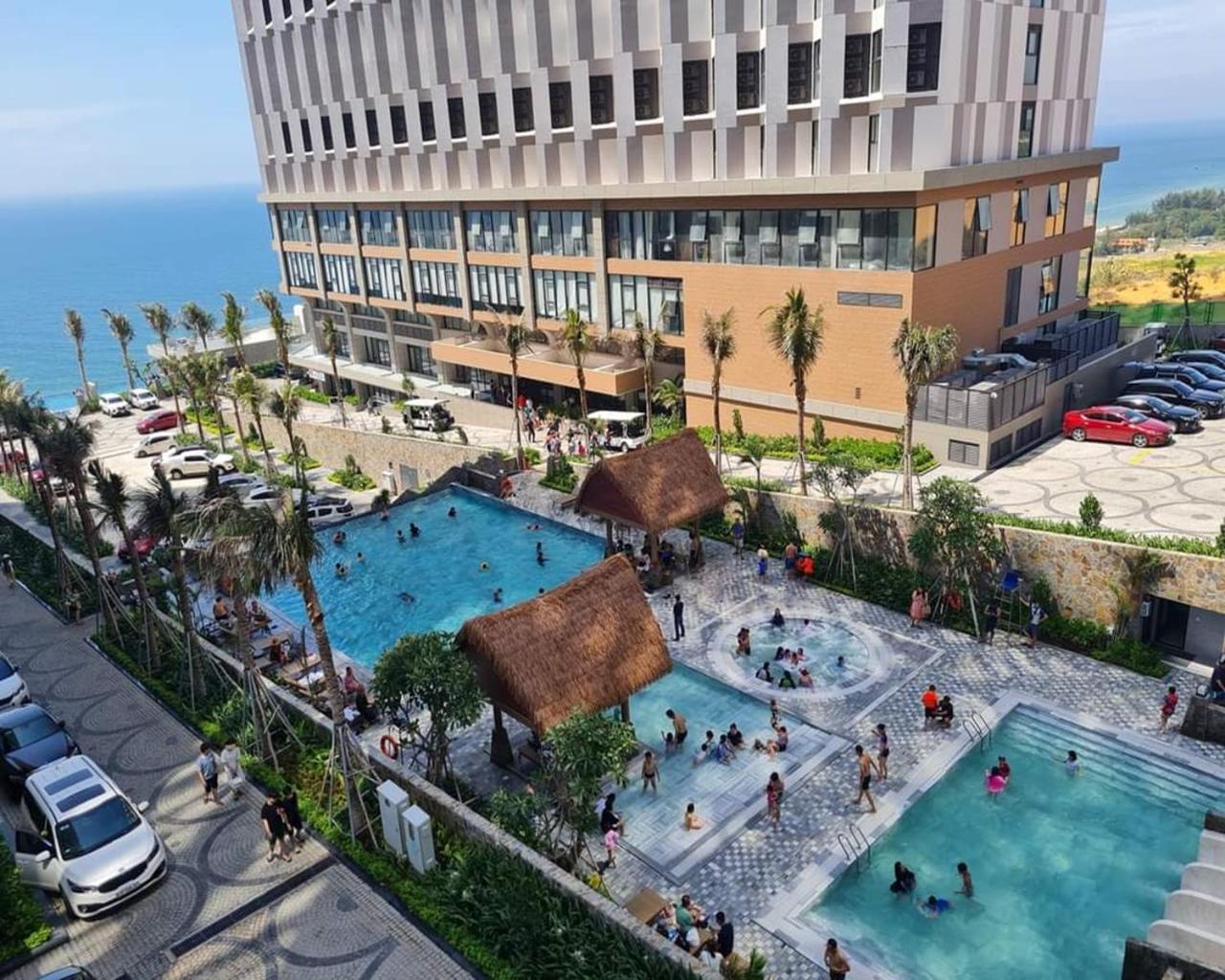 Mandala Brynn Beachfront Condotel * Mui Ne