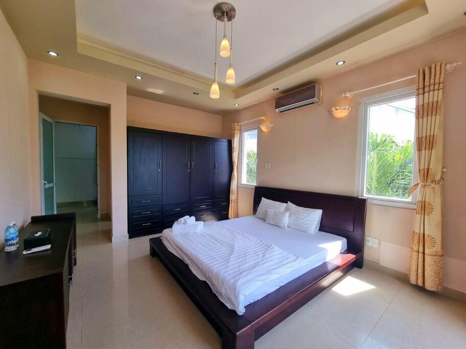 Promotion 20% 4 Bedrooms, Near Beach, Comfort Villa *