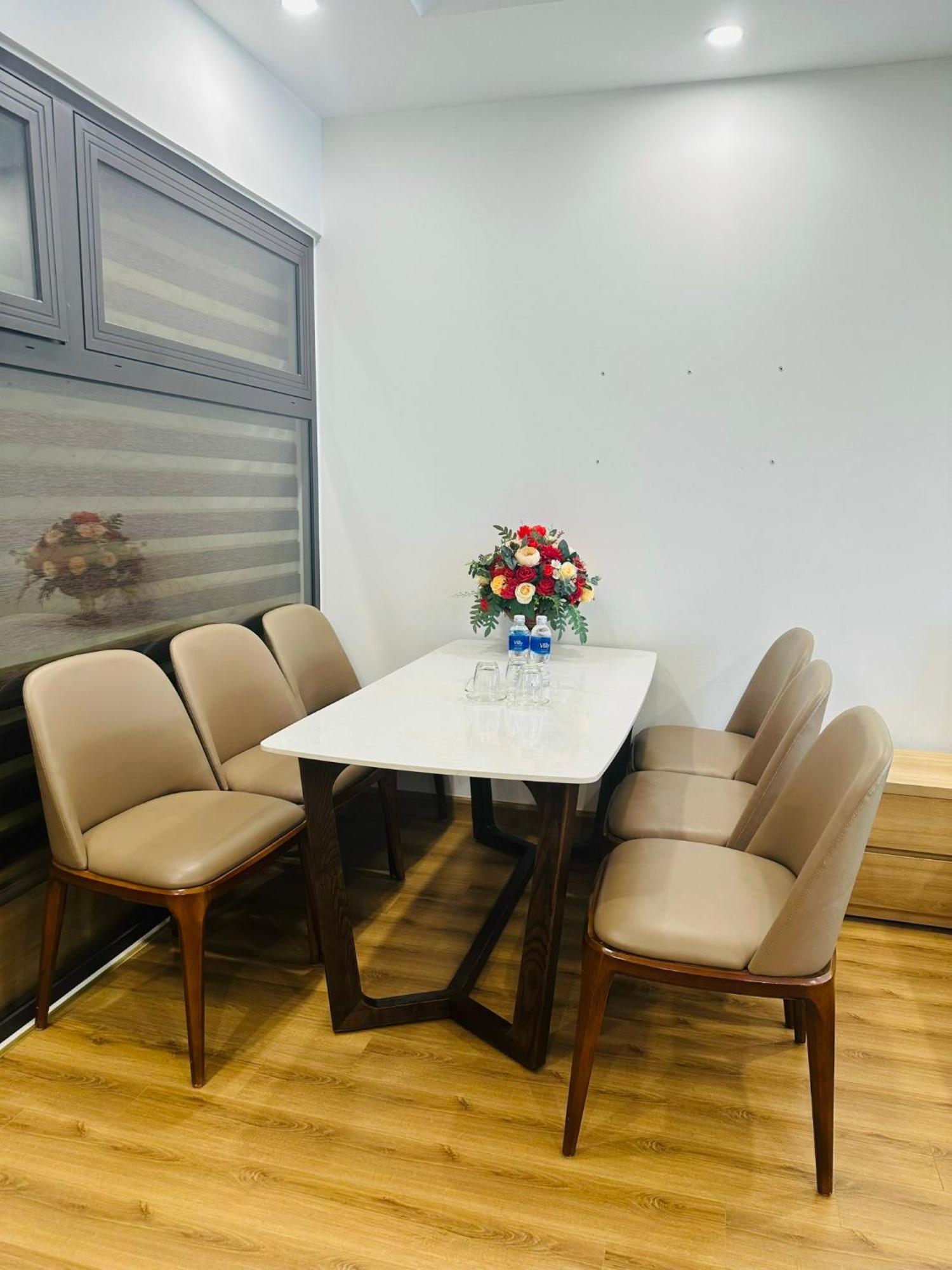 Apartment Tms - Lee Xinh *