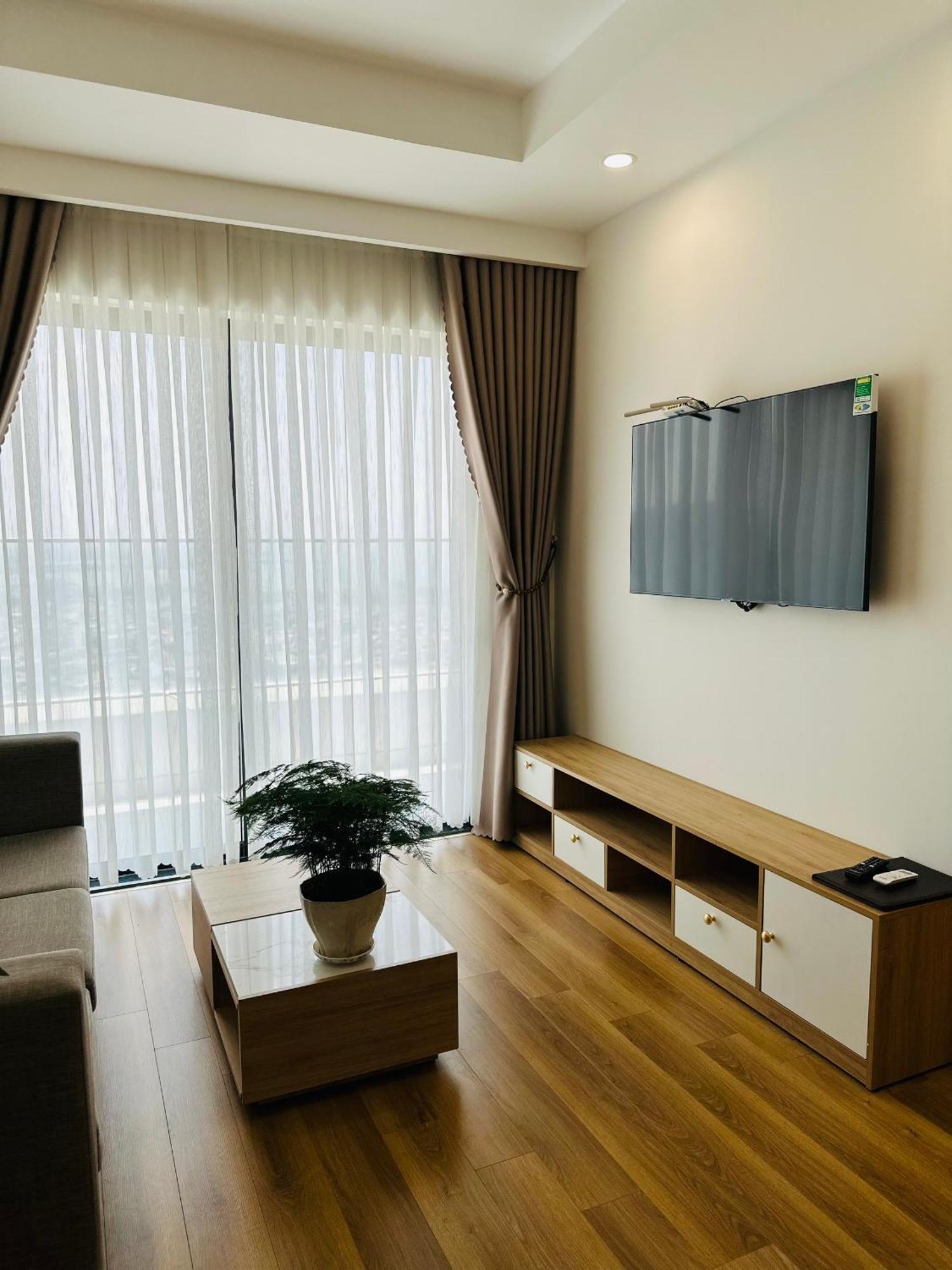 Apartment Tms - Lee Xinh