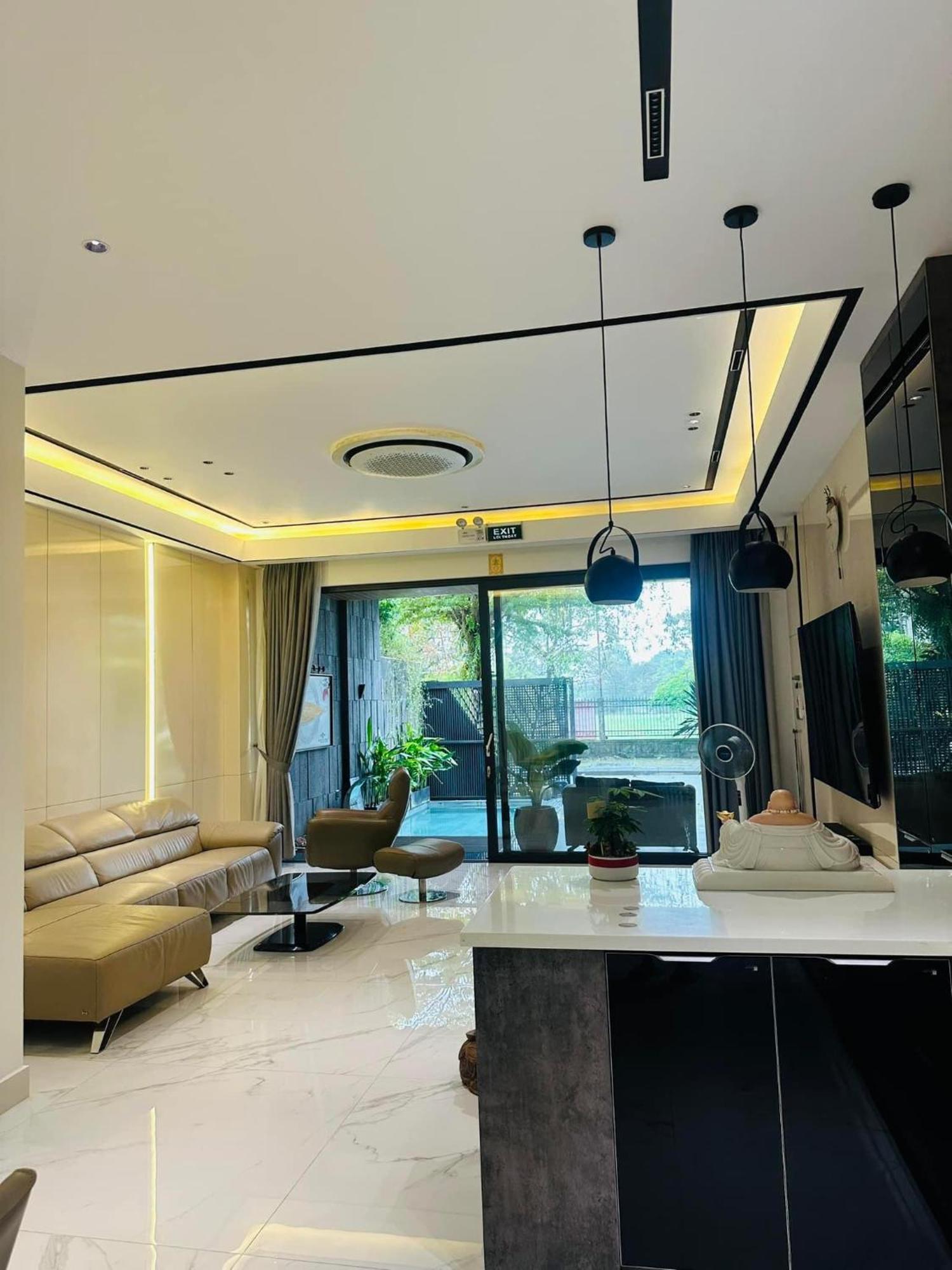 Deluxe Villa