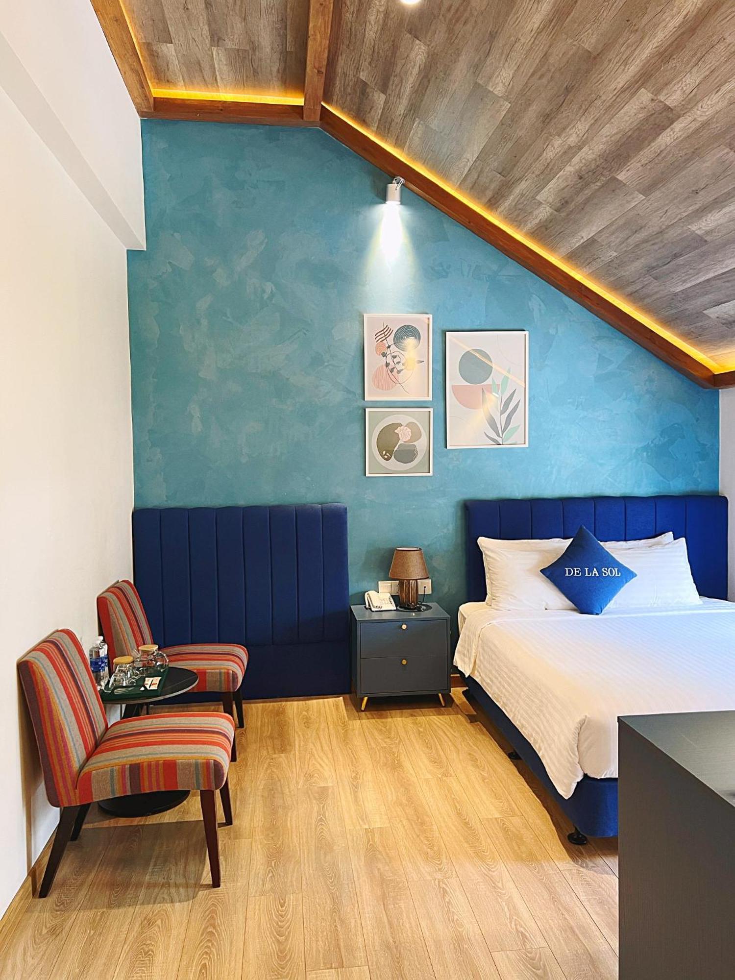 De La Sol Hotel 3*