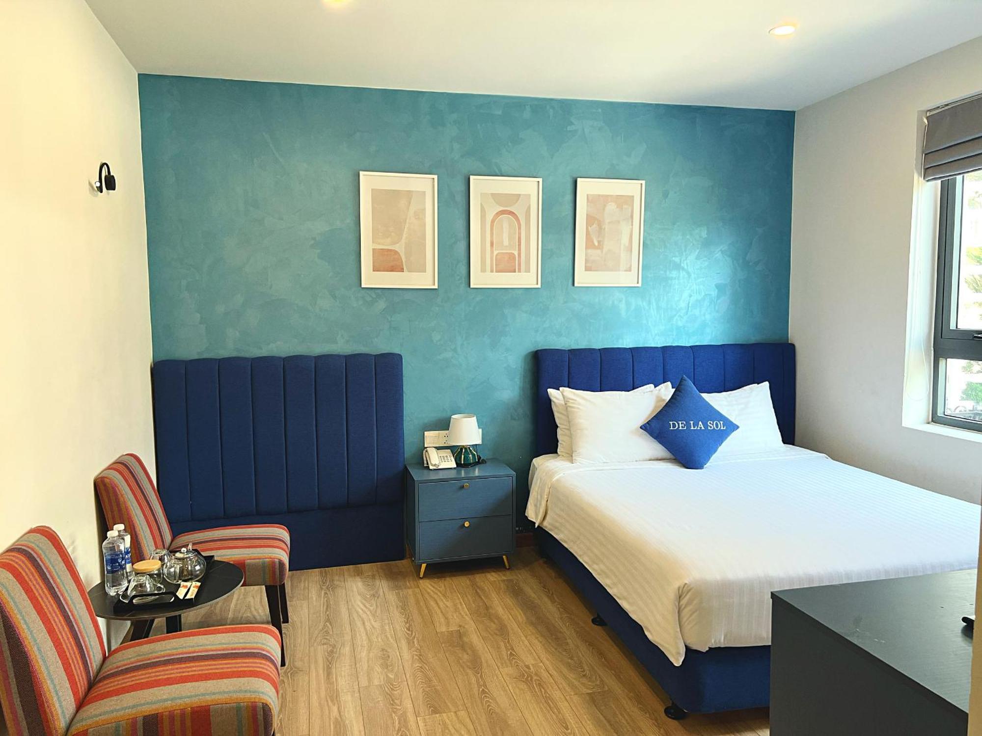 De La Sol Hotel