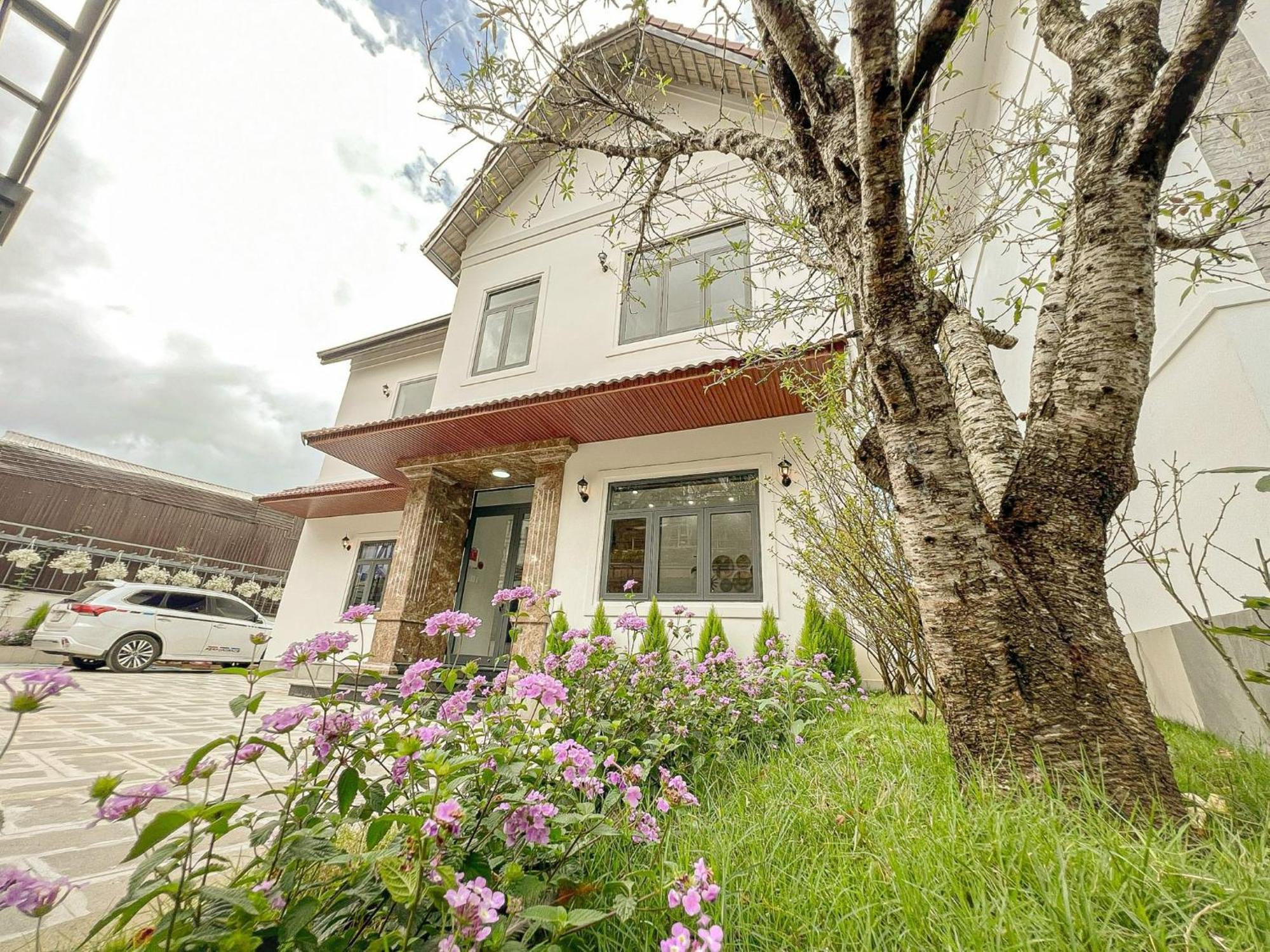 Greenview Hotel