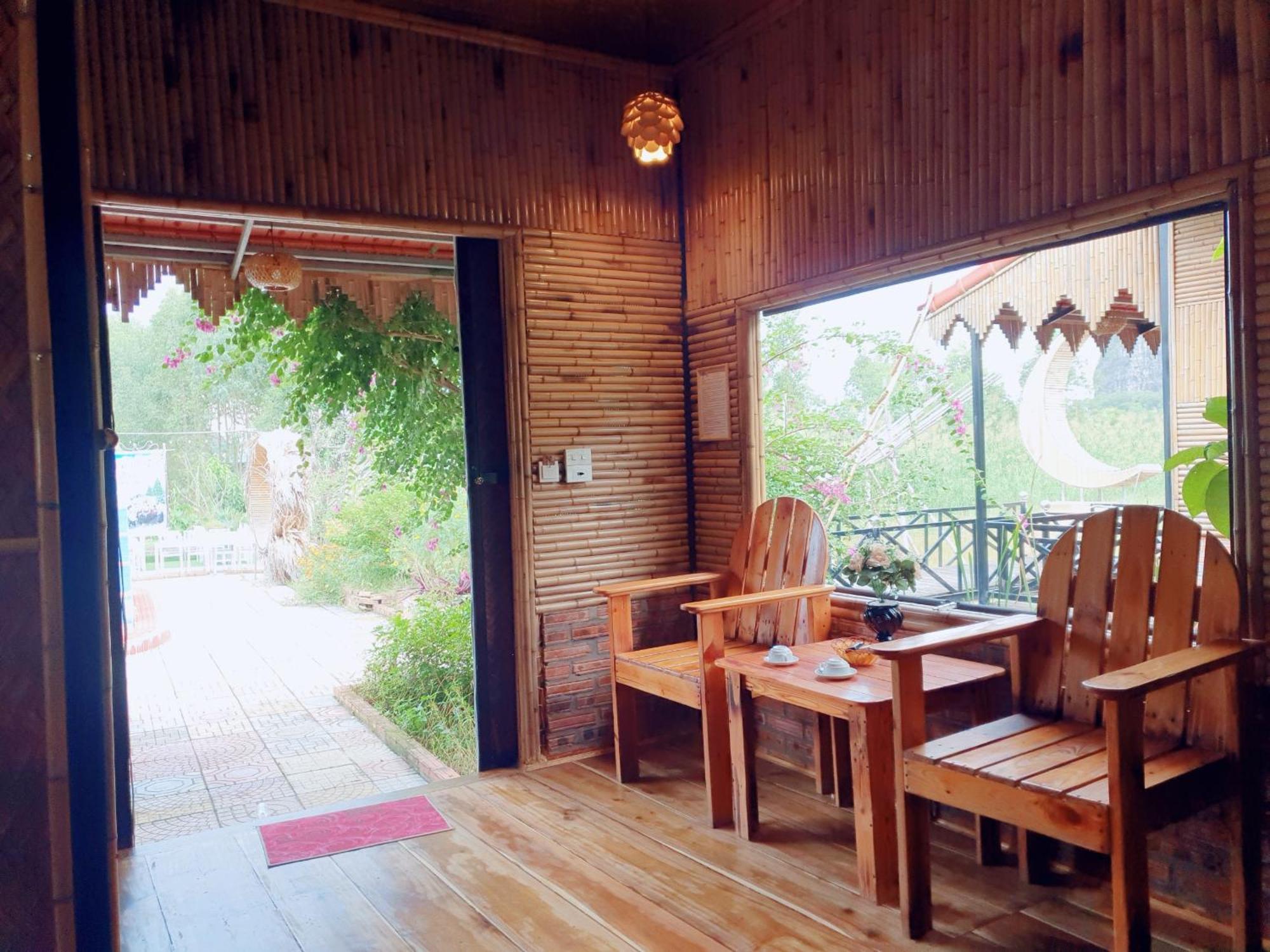 Trang An Quynh Trang Happy & Garden 3* Ninh Binh