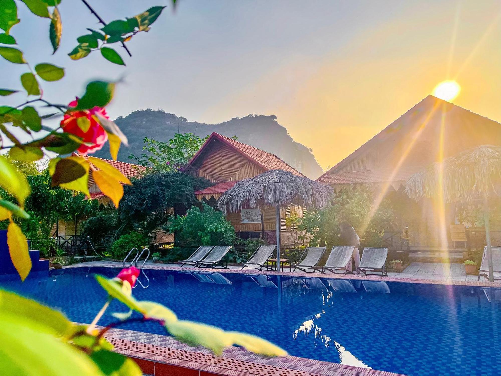 Trang An Quynh Trang Happy & Garden Hotel 3*