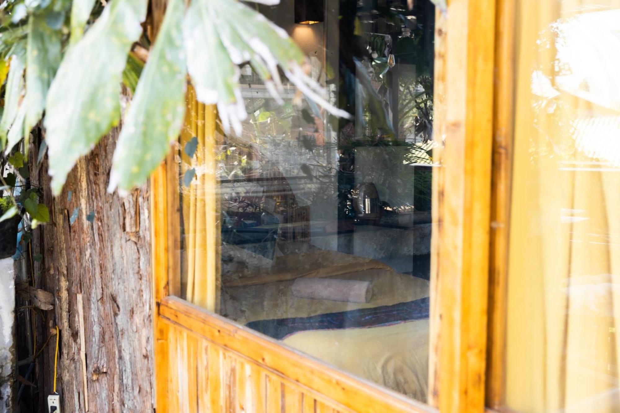 Hotel Plum Eco House *