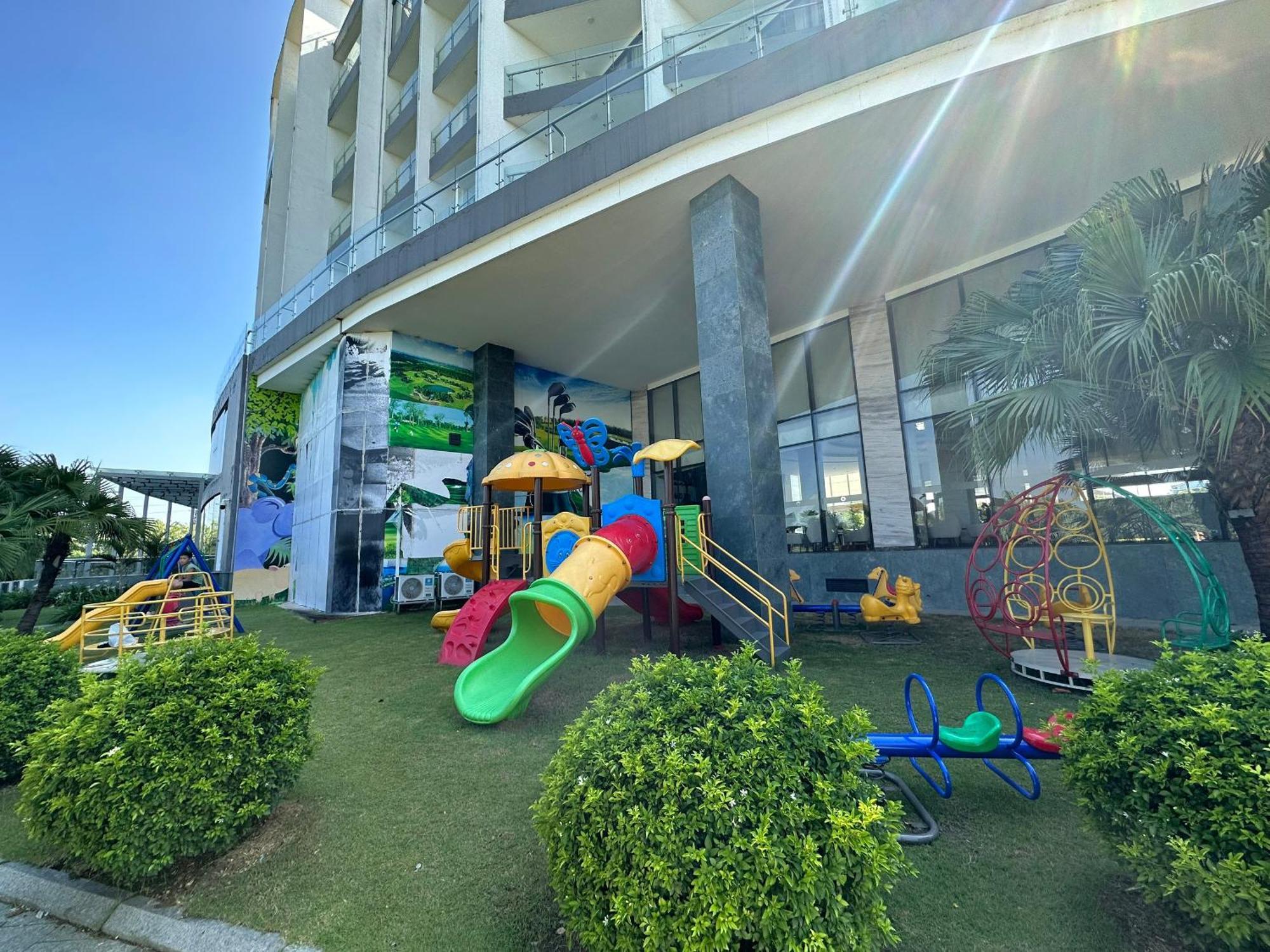 Hotel Dic Star & Vinh Phuc 5*