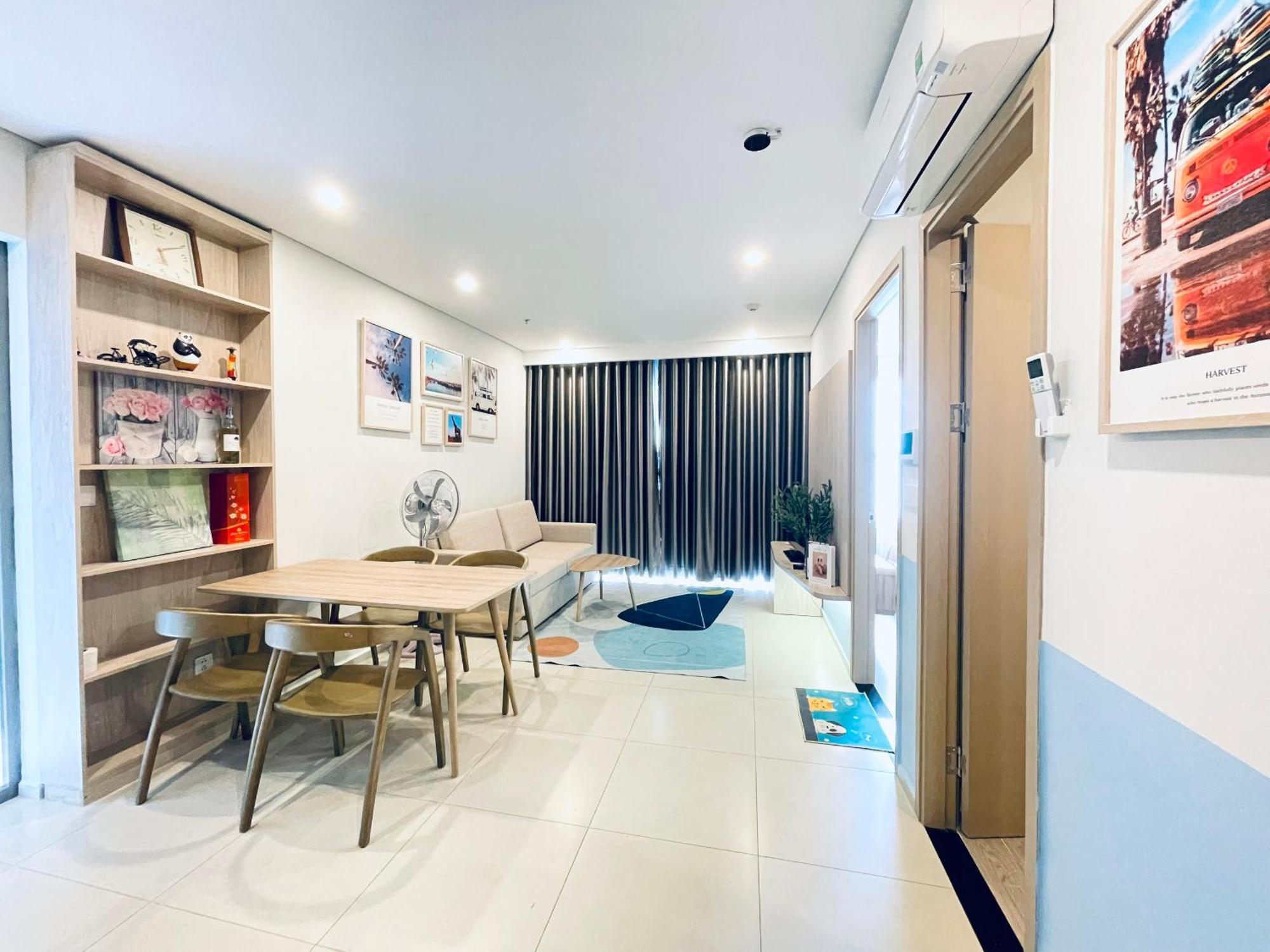 Pi's - Ho Nghi Duong The Song Apartment