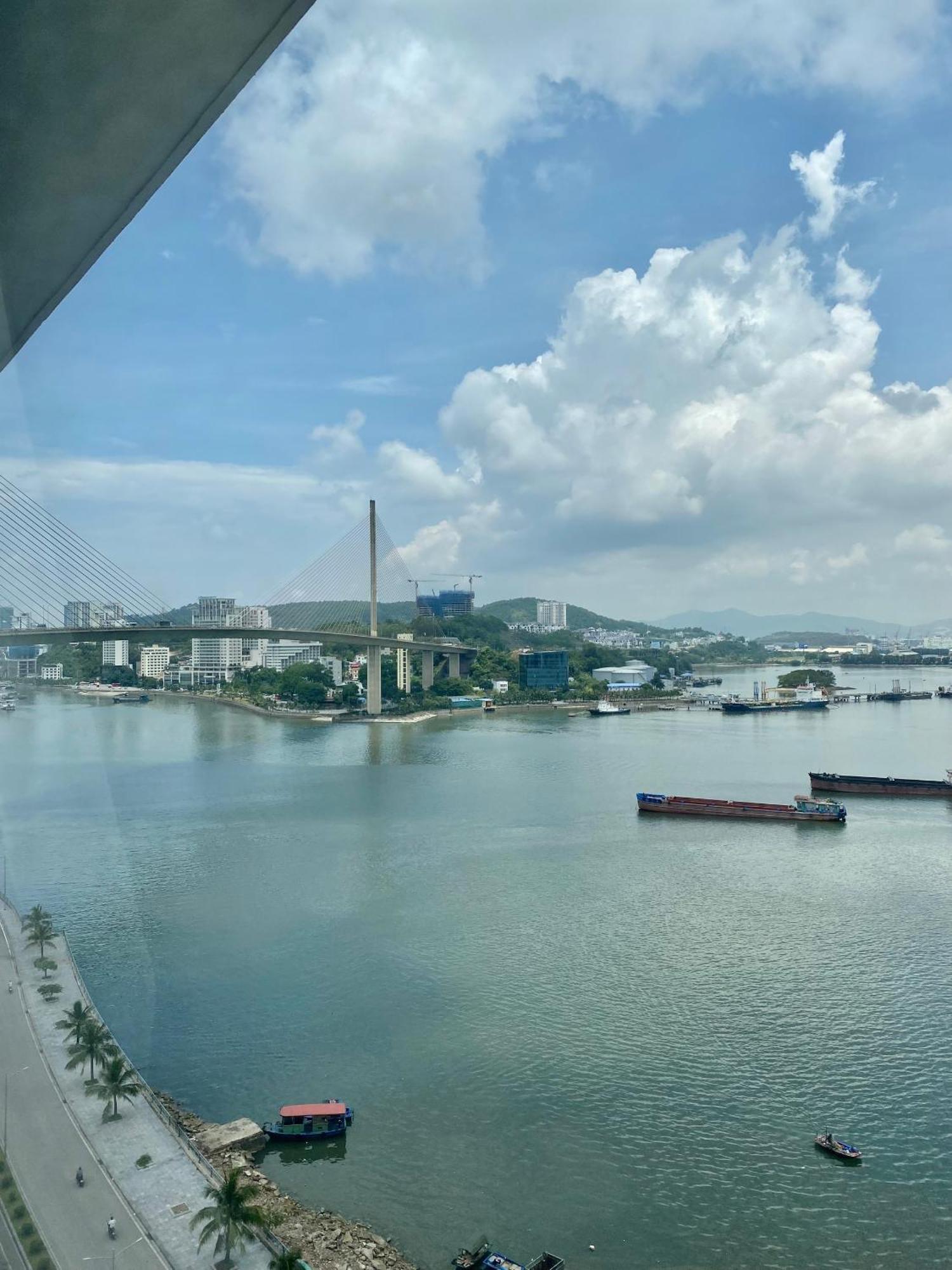 Diamond Ha Long
