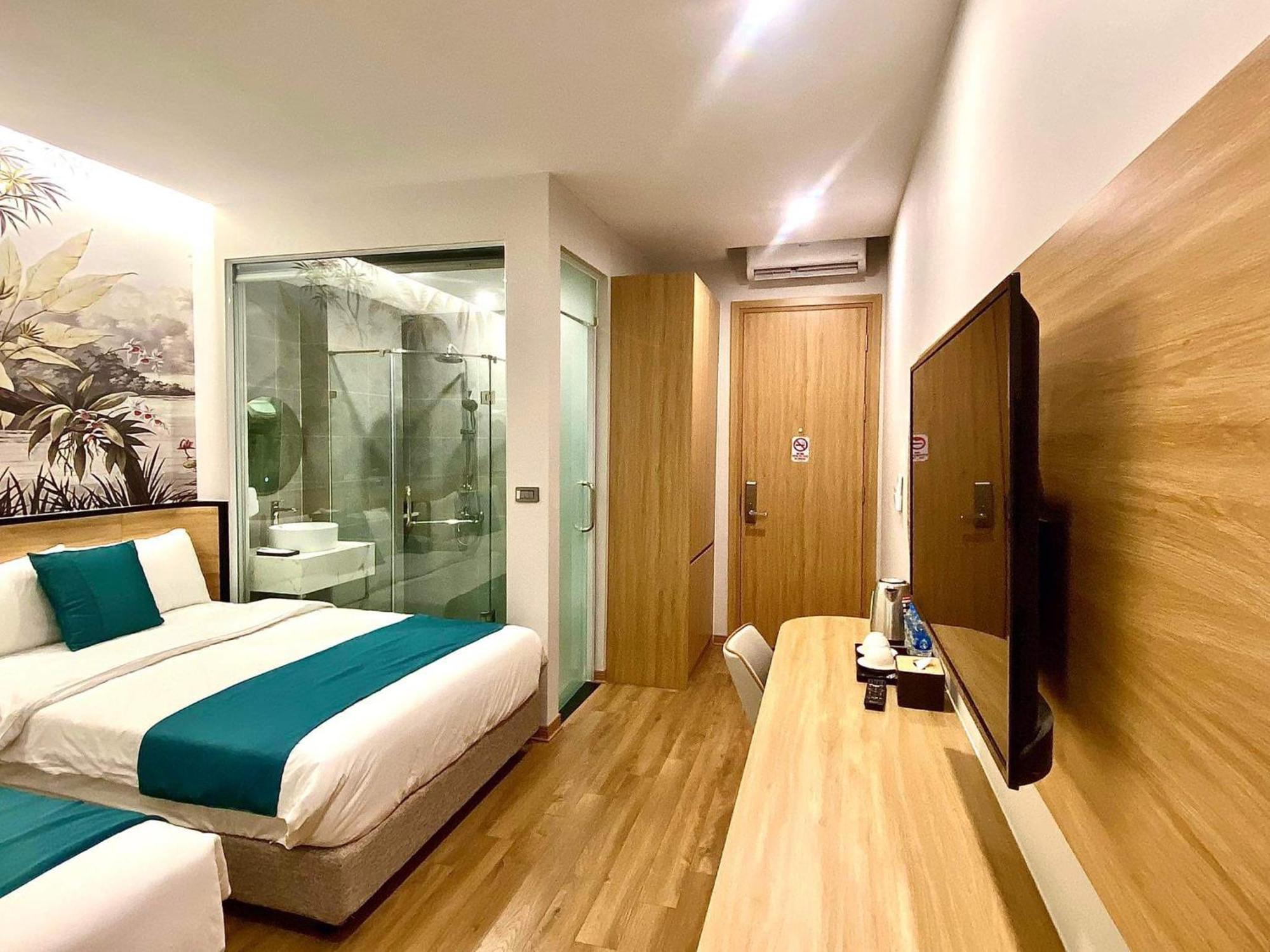 Milash Boutique 2* Ha Long