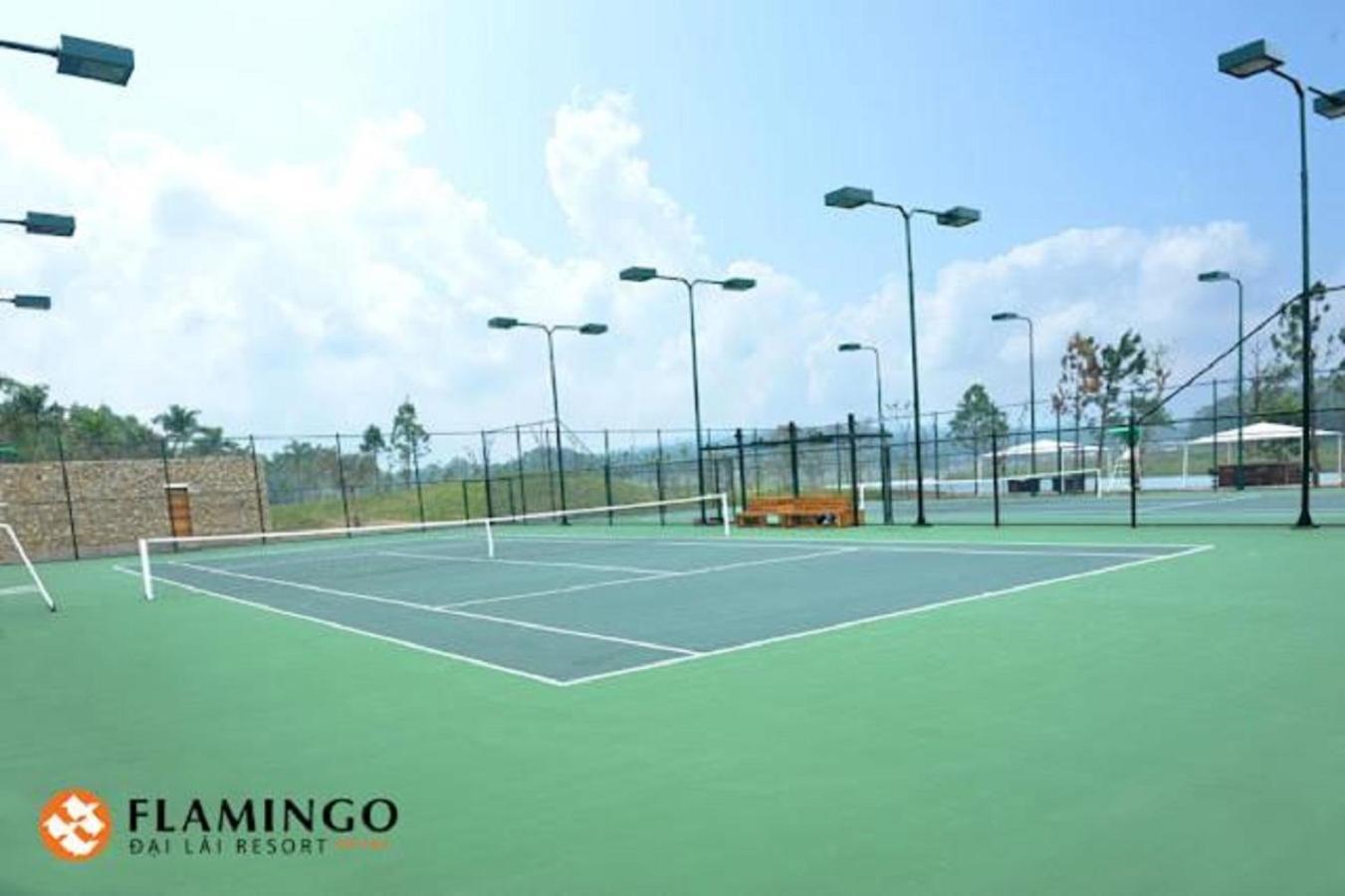 Flamigo Dai Lai - View Ho Villa Ngoc Quang
