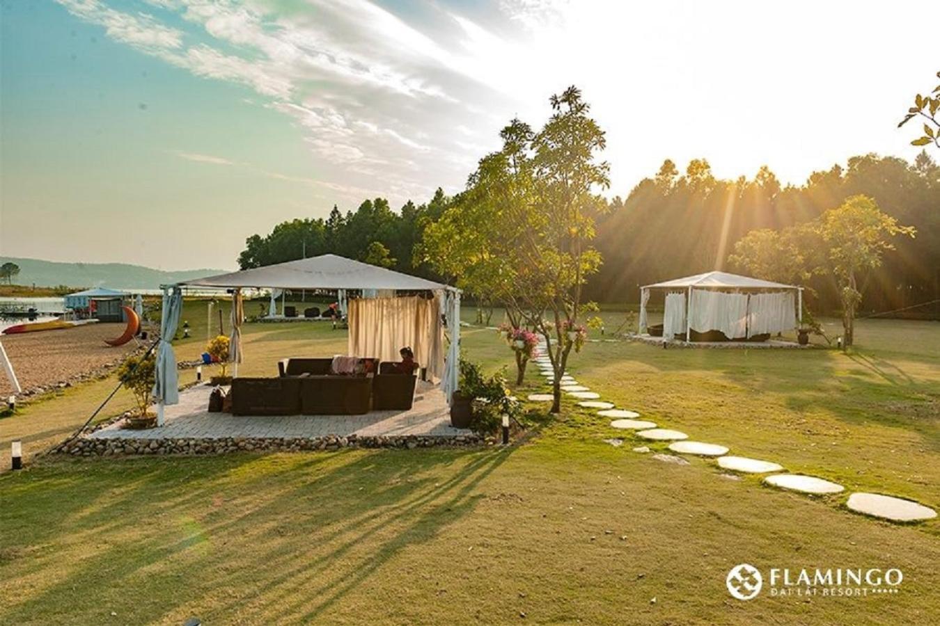 Villa Flamigo Dai Lai - View Ho Ngoc Quang