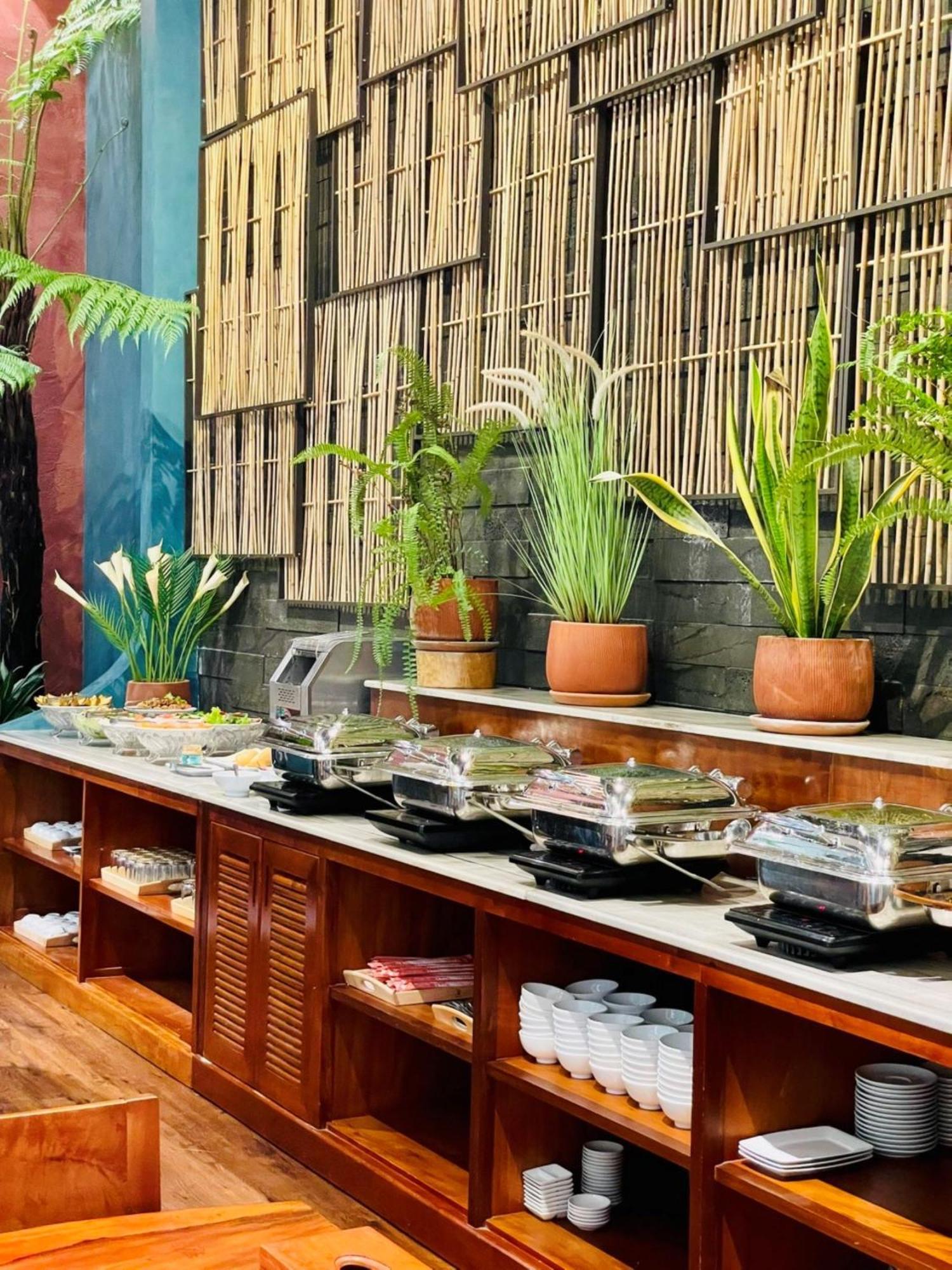 Luu Ngai Condotel