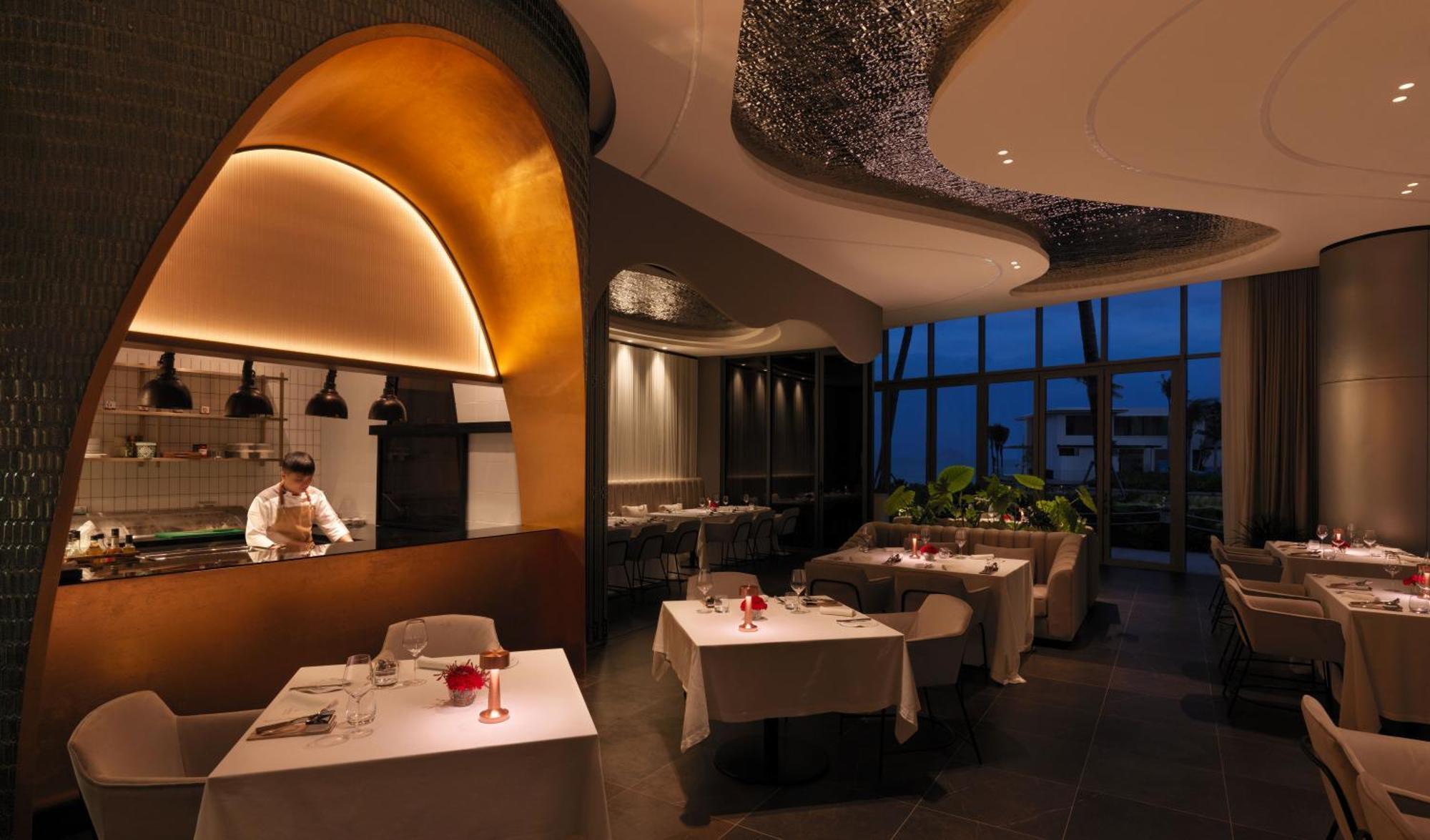 Le Corail, A Gran Melia 5* Nha Trang