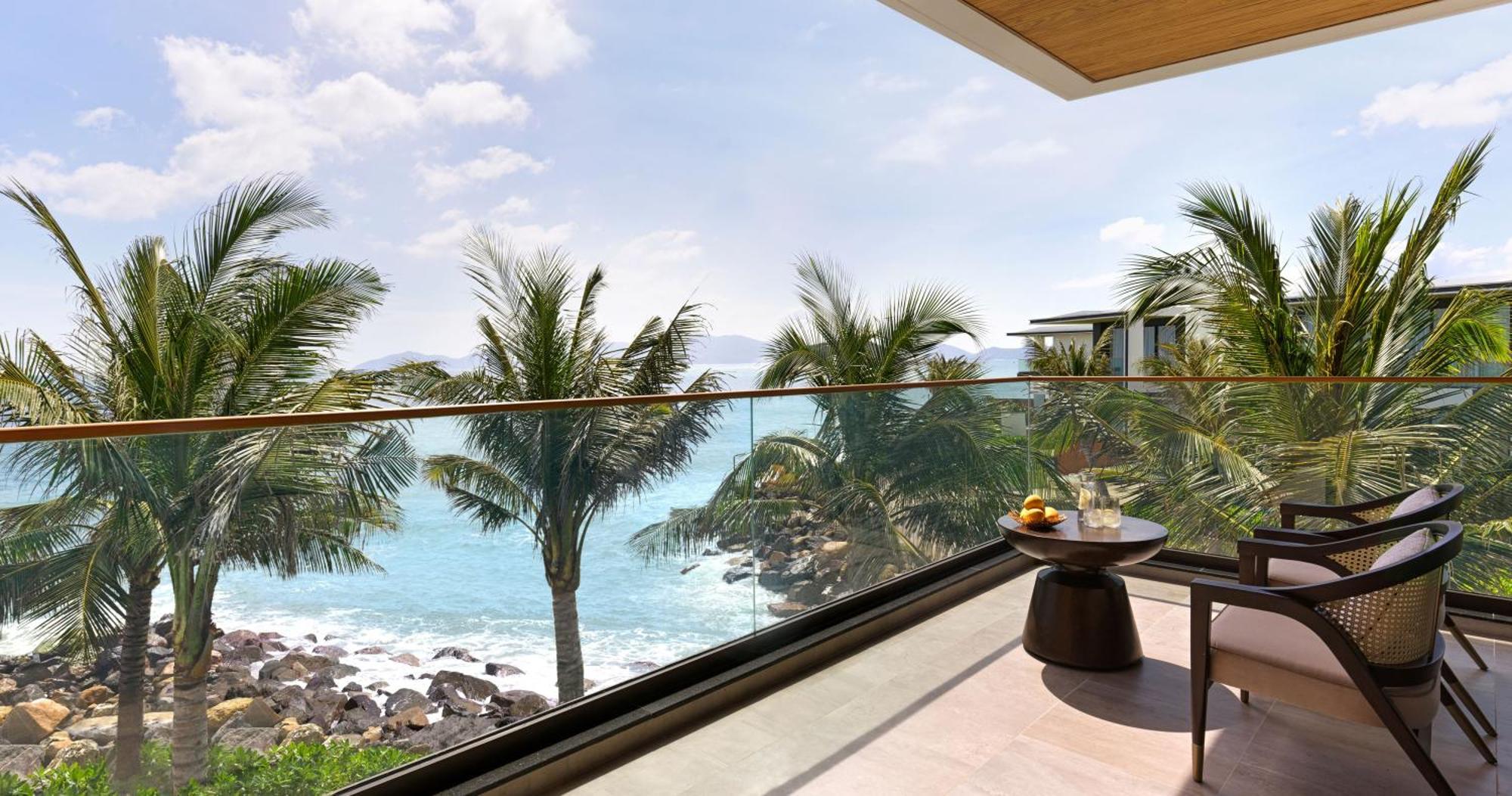 Le Corail, A Gran Melia
