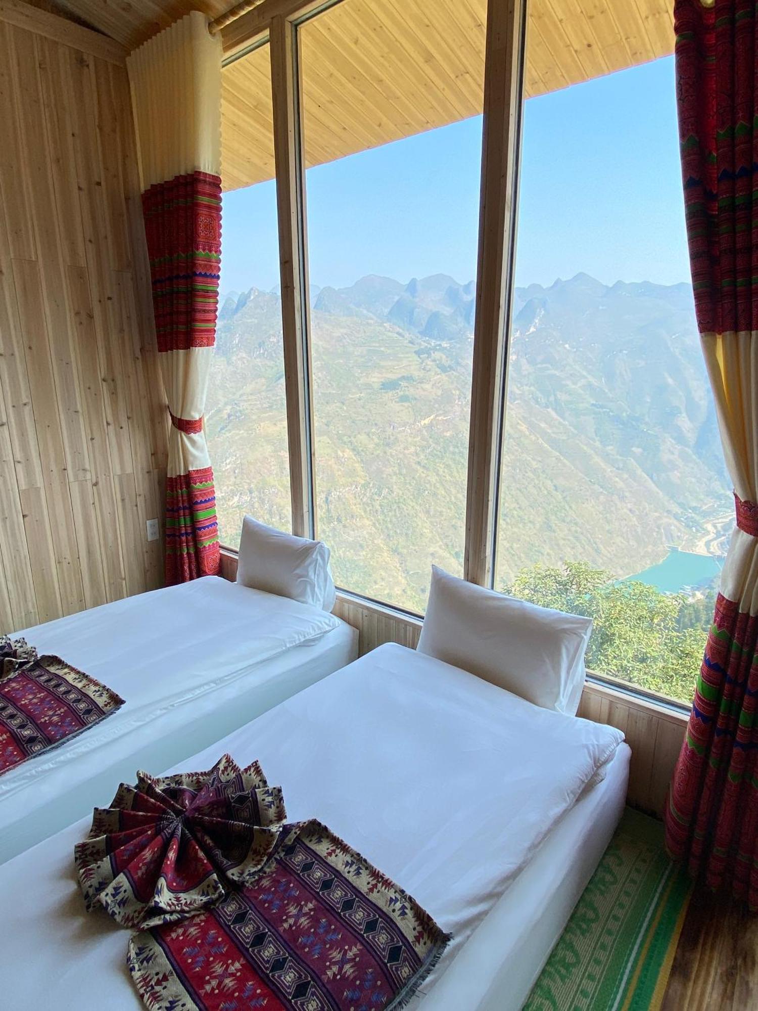 Ma Pi Leng Lodge