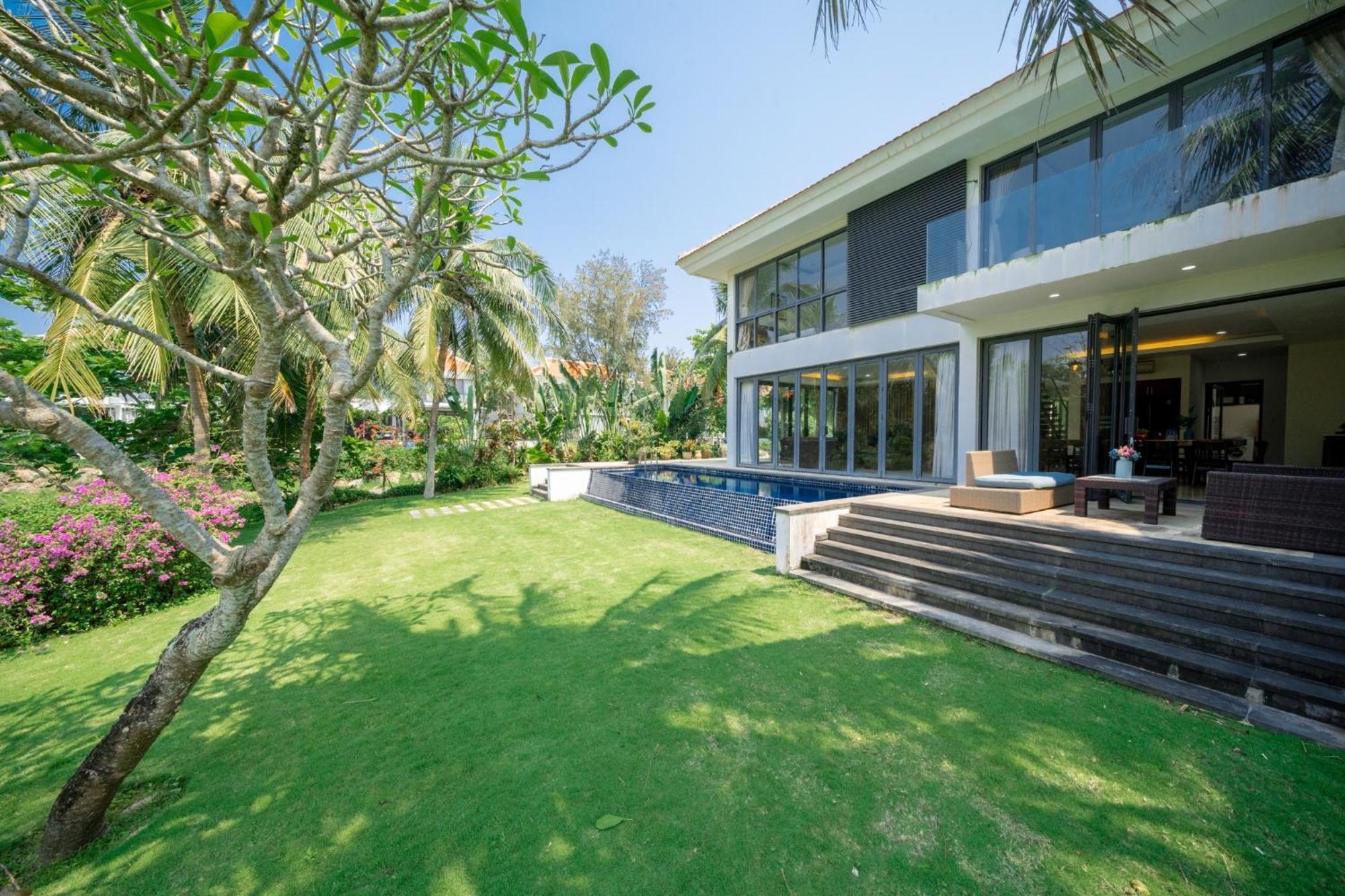 Villa The Ocean By Abogo