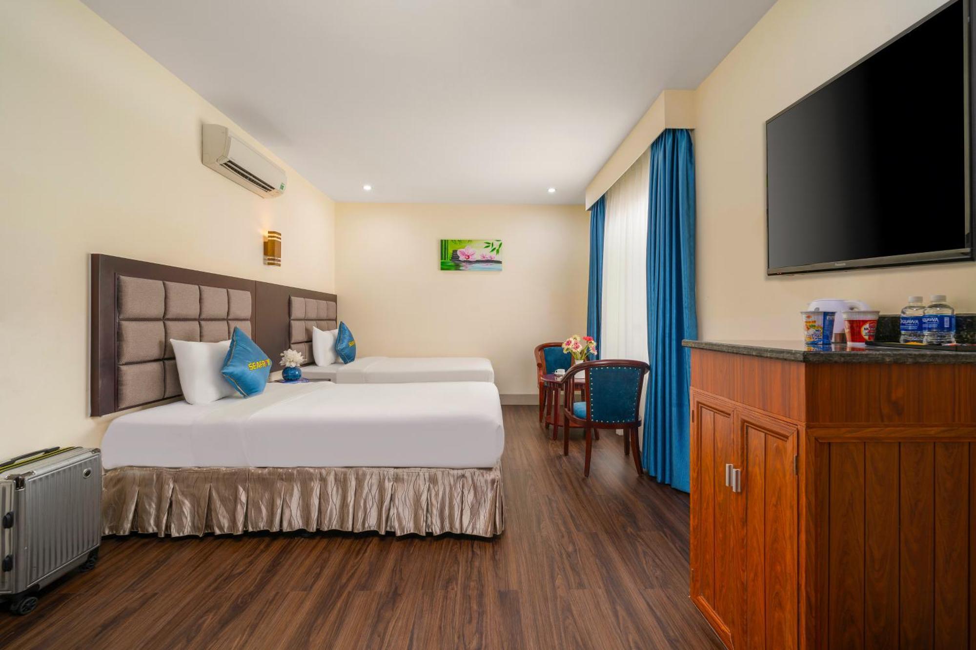 Hotel Seafront 4*