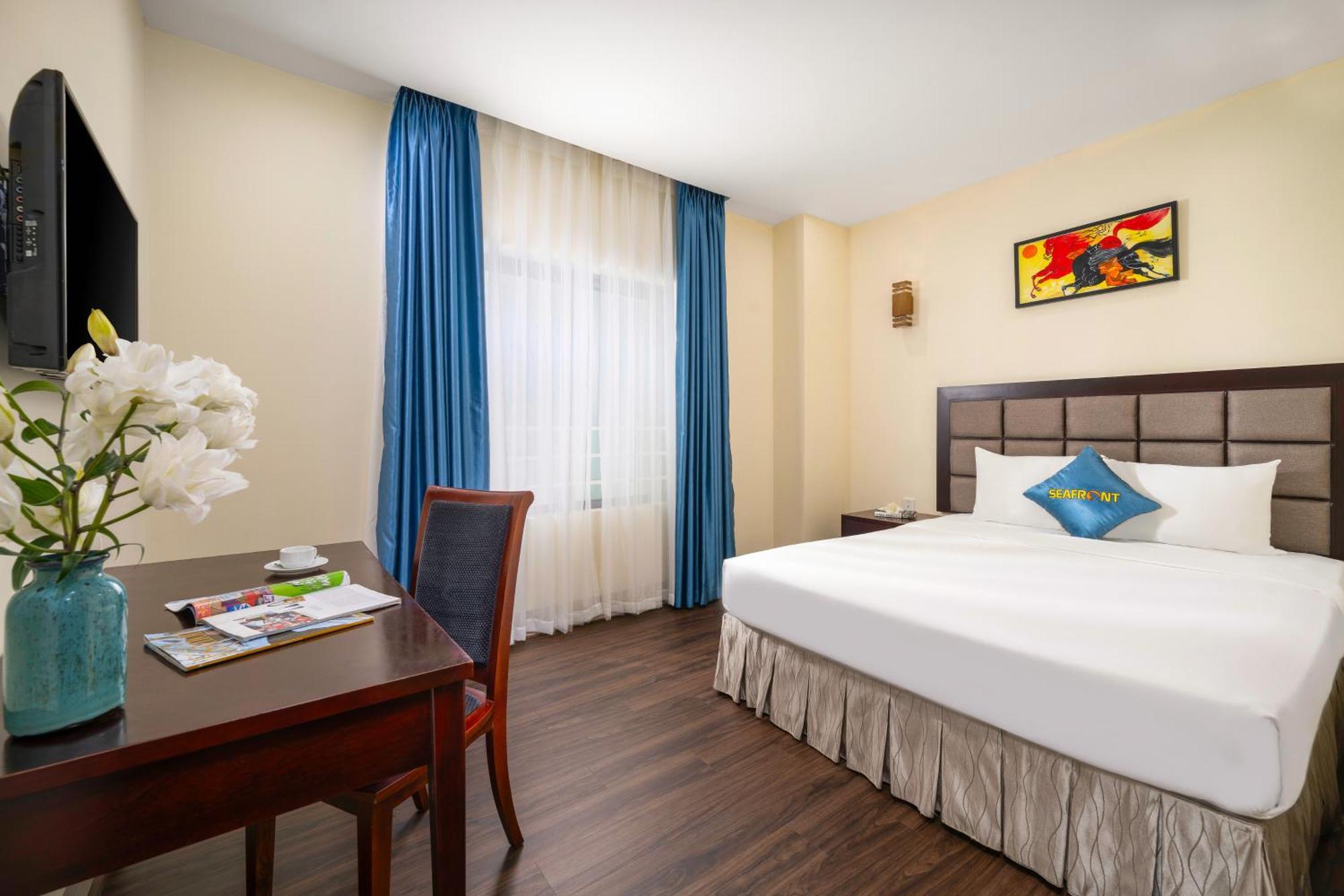 Hotel Seafront Da Nang