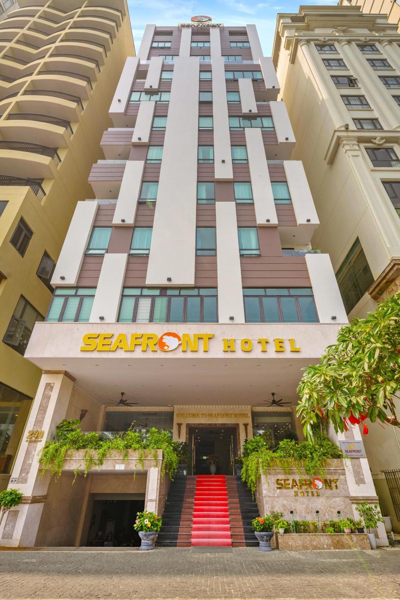 Seafront 4* Da Nang