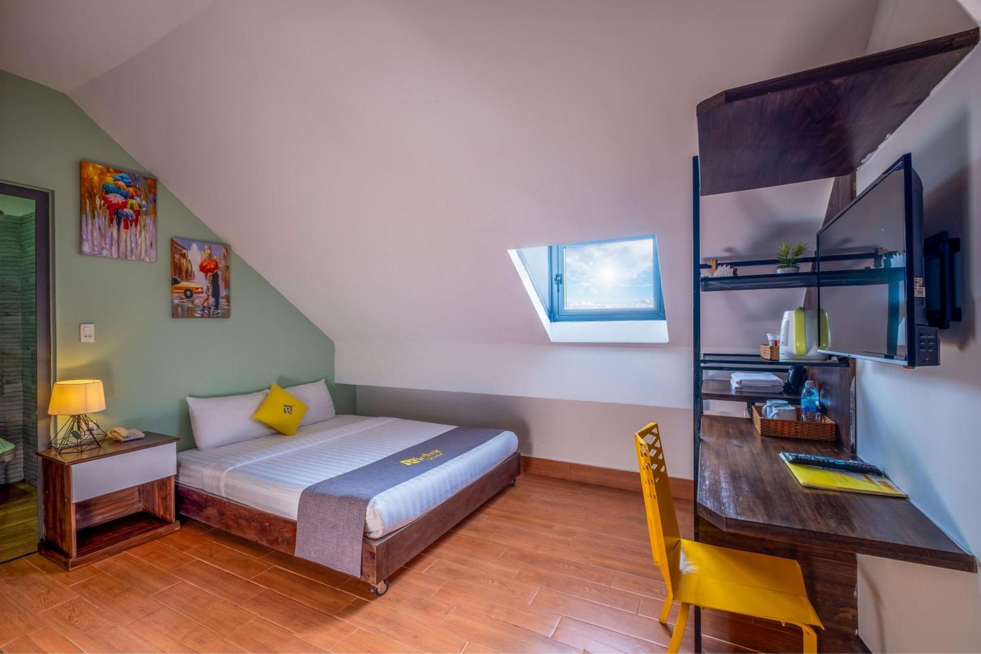 Richy Hotel