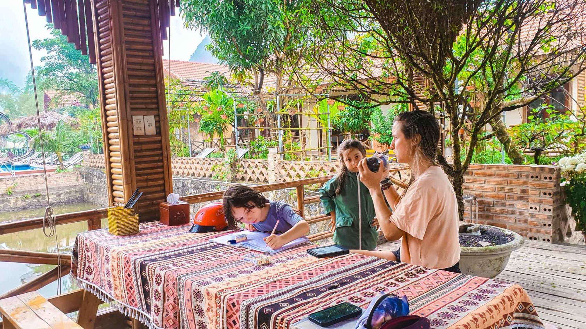 Trang An Quynh Trang Happy & Garden Ninh Binh