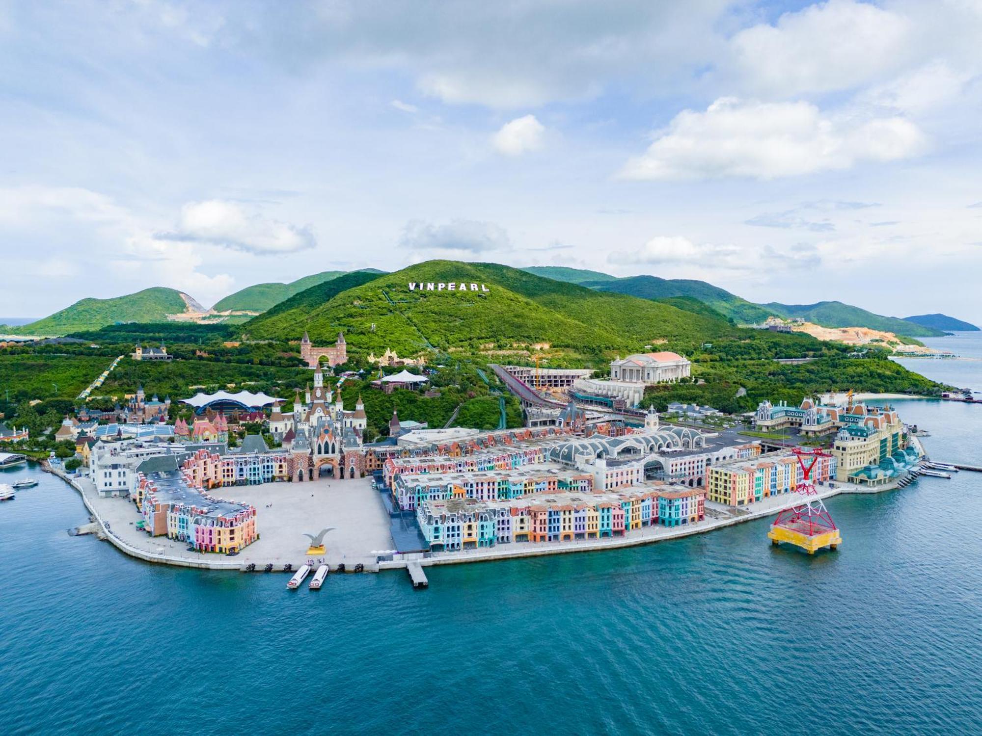 Khách sạn Vinpearl Condotel Beachfront Nha Trang