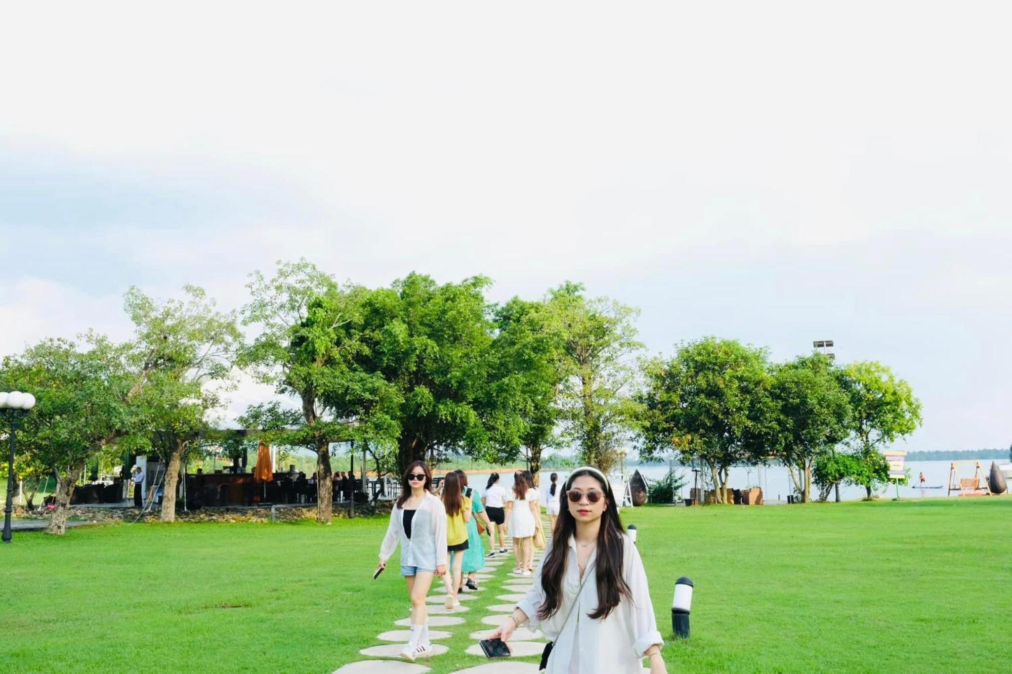 C15 Tu Doanh Tai Flamigo Dai Lai Nhà khách Phuc Yen