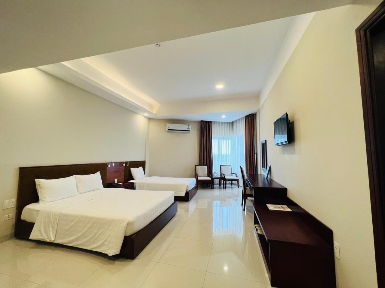 Duy Tan Quang Binh & Dong Hoi