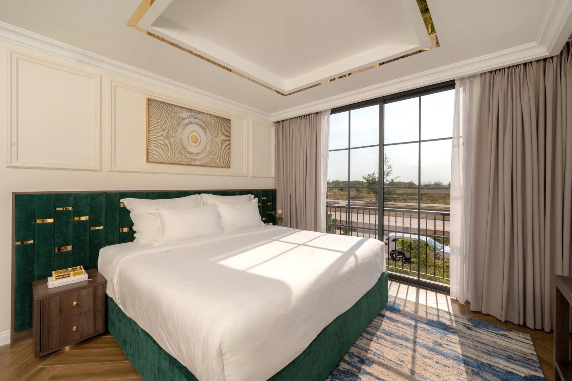 Resort The &